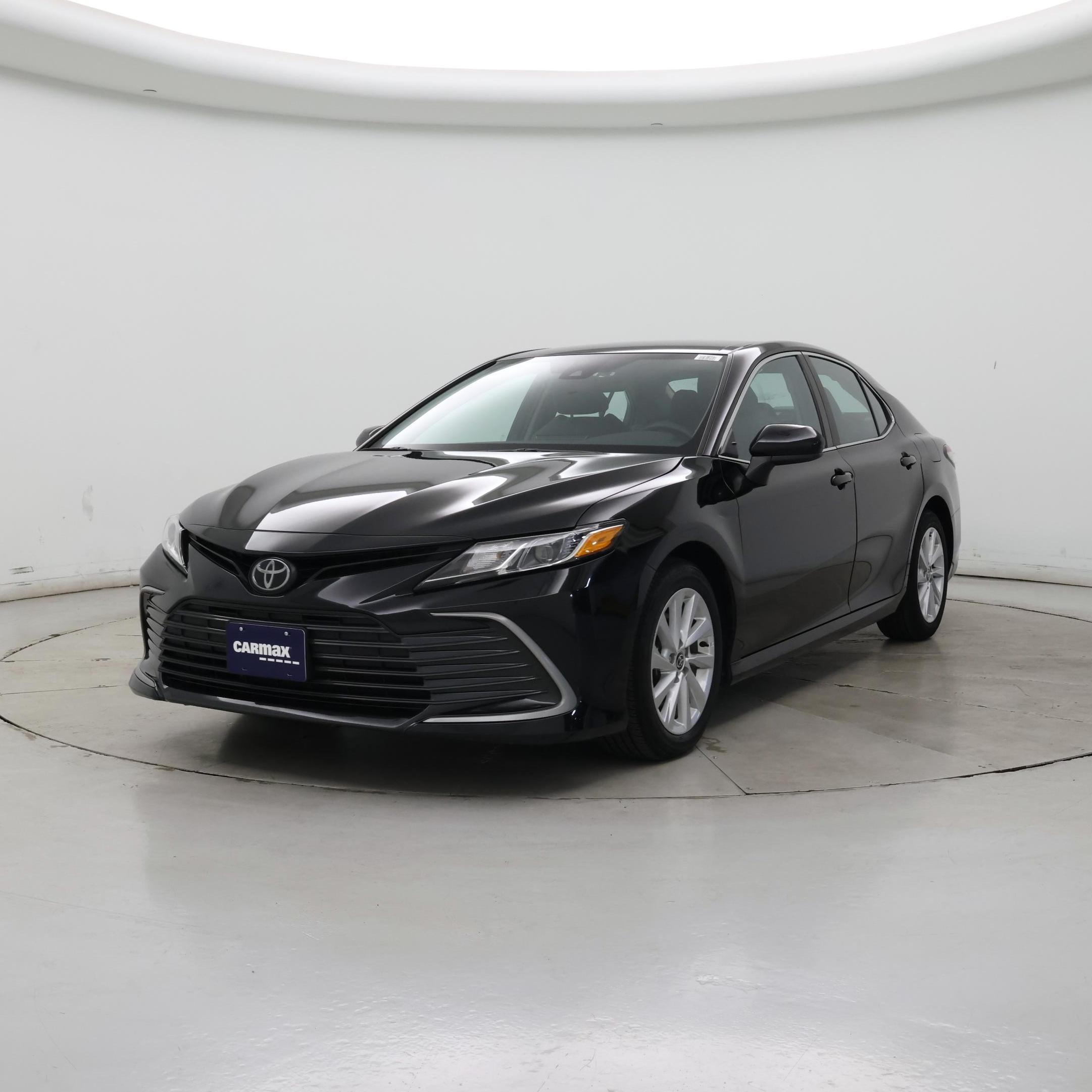 Thumbnail: 2023 Toyota Camry - 4
