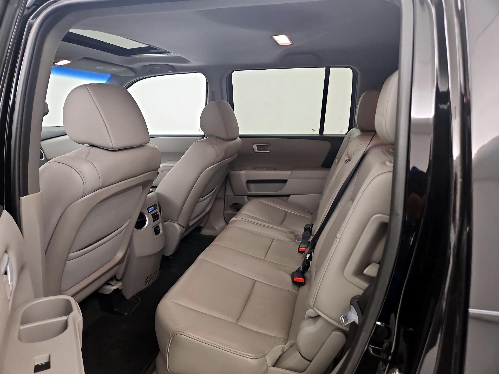 Thumbnail: 2015 Honda Pilot - 20