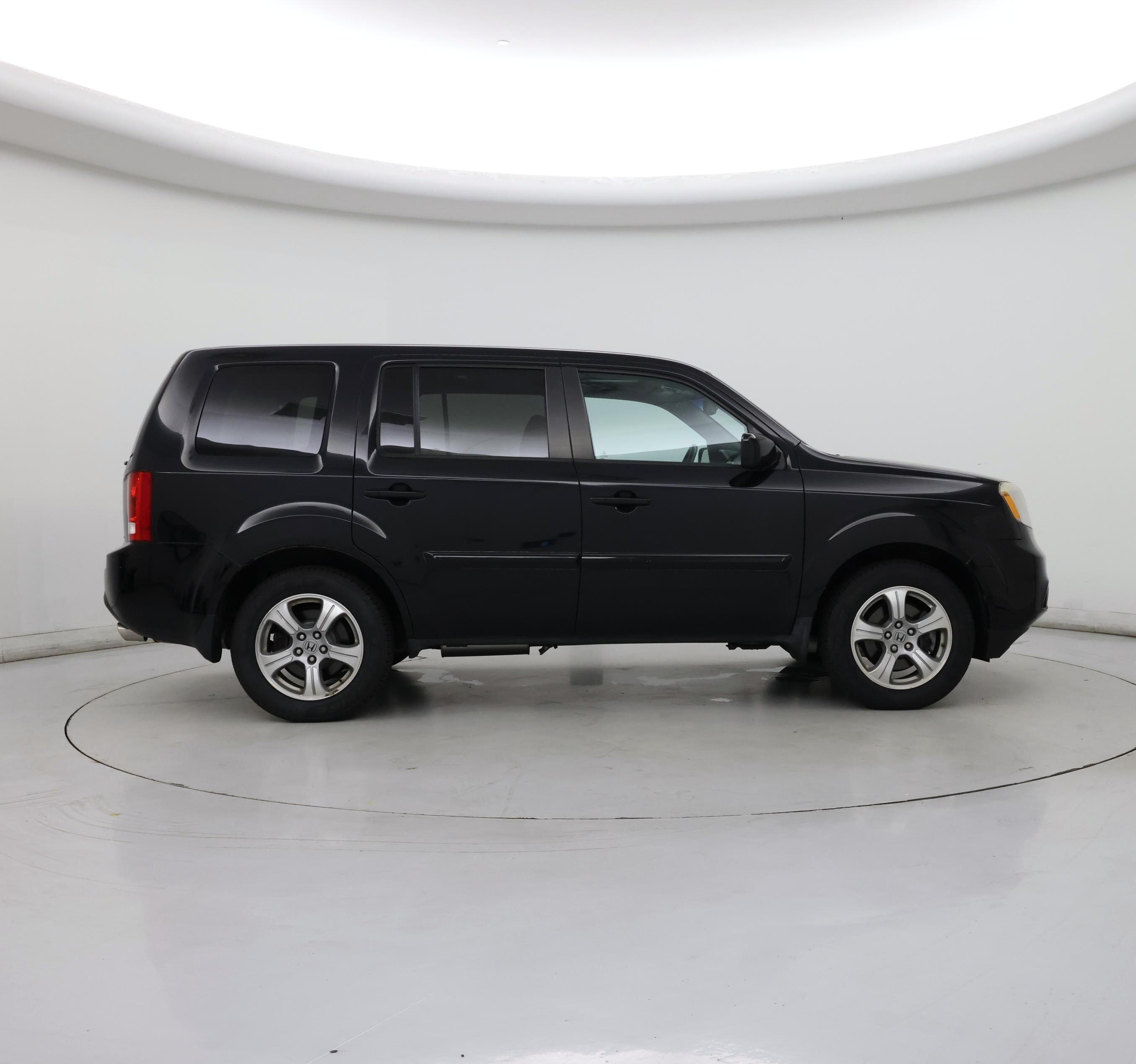 Thumbnail: 2015 Honda Pilot - 7