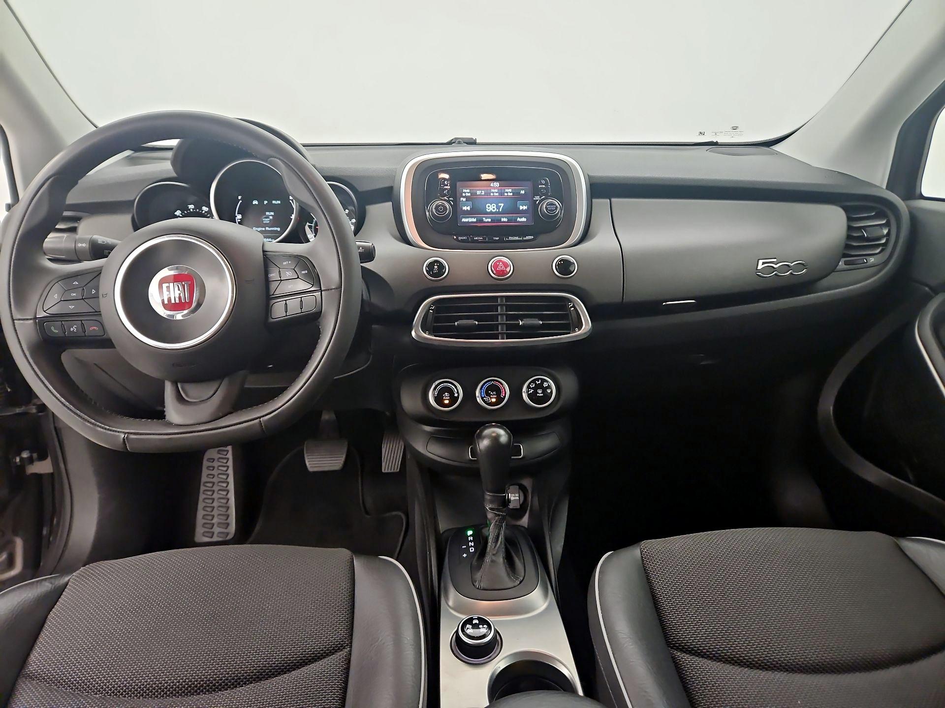 Thumbnail: 2016 Fiat 500X - 9