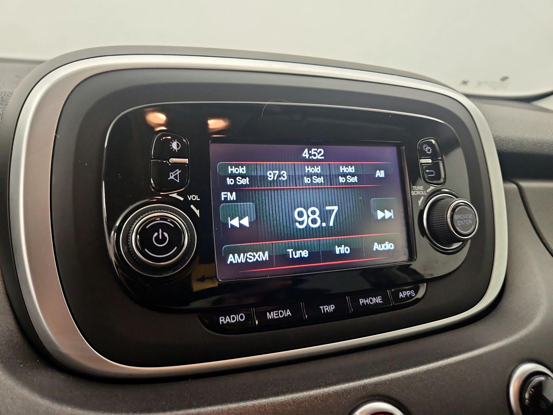 Thumbnail: 2016 Fiat 500X - 15