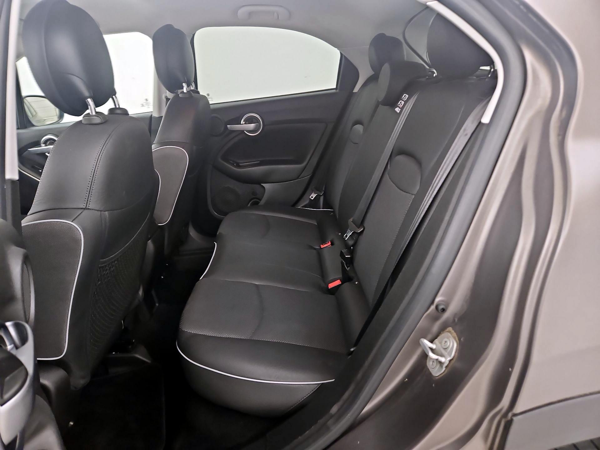 Thumbnail: 2016 Fiat 500X - 19