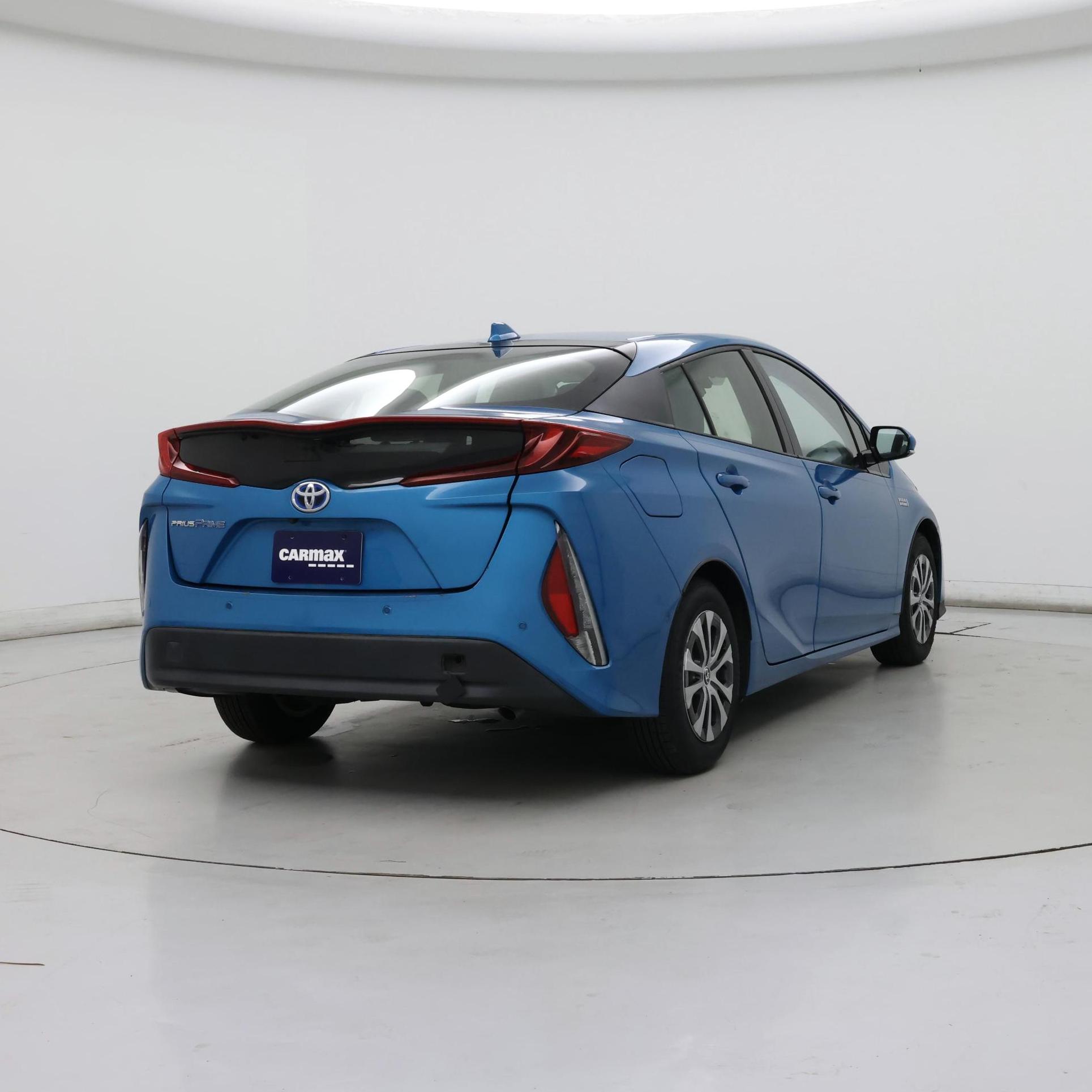 Thumbnail: 2018 Toyota Prius Prime - 8