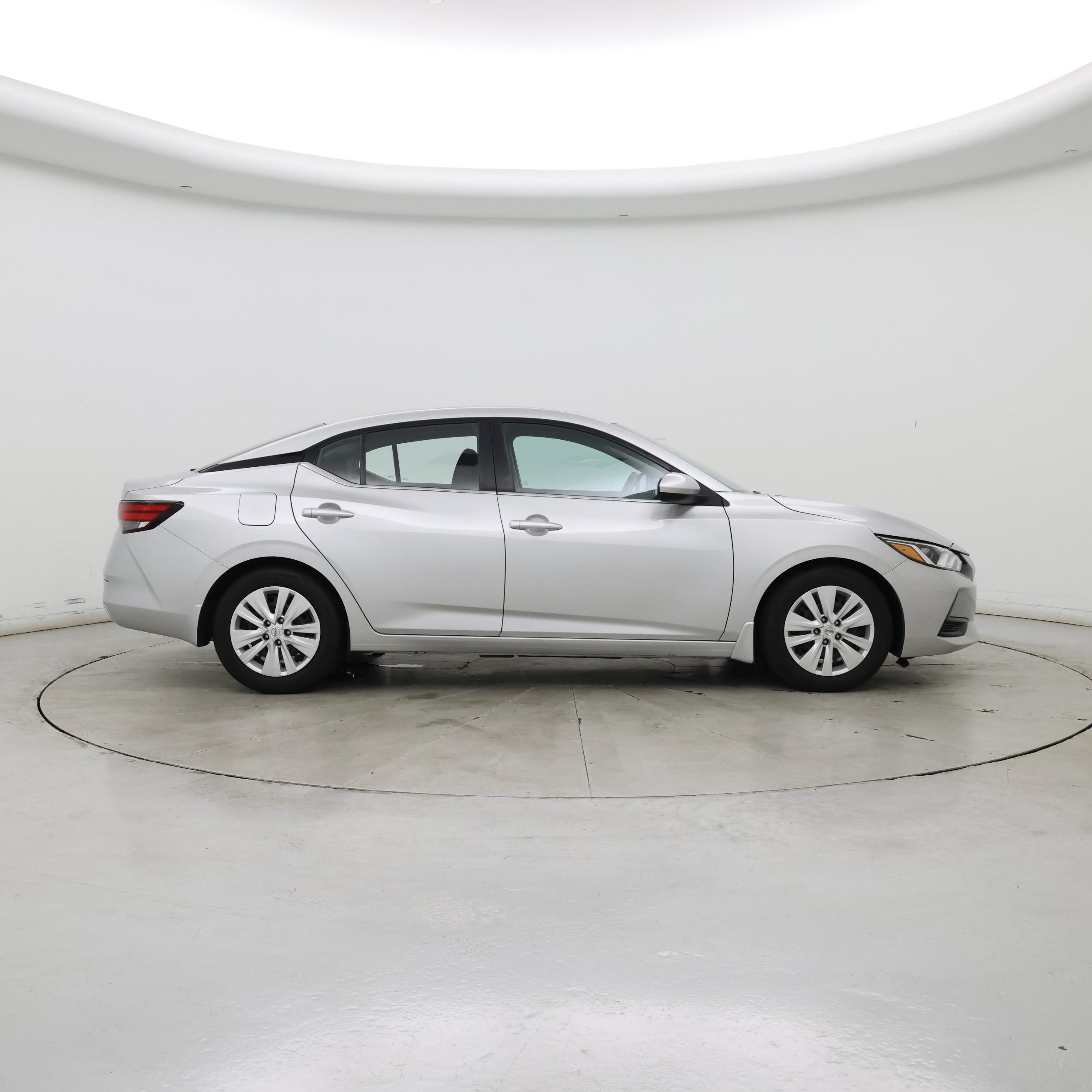 Thumbnail: 2020 Nissan Sentra - 7