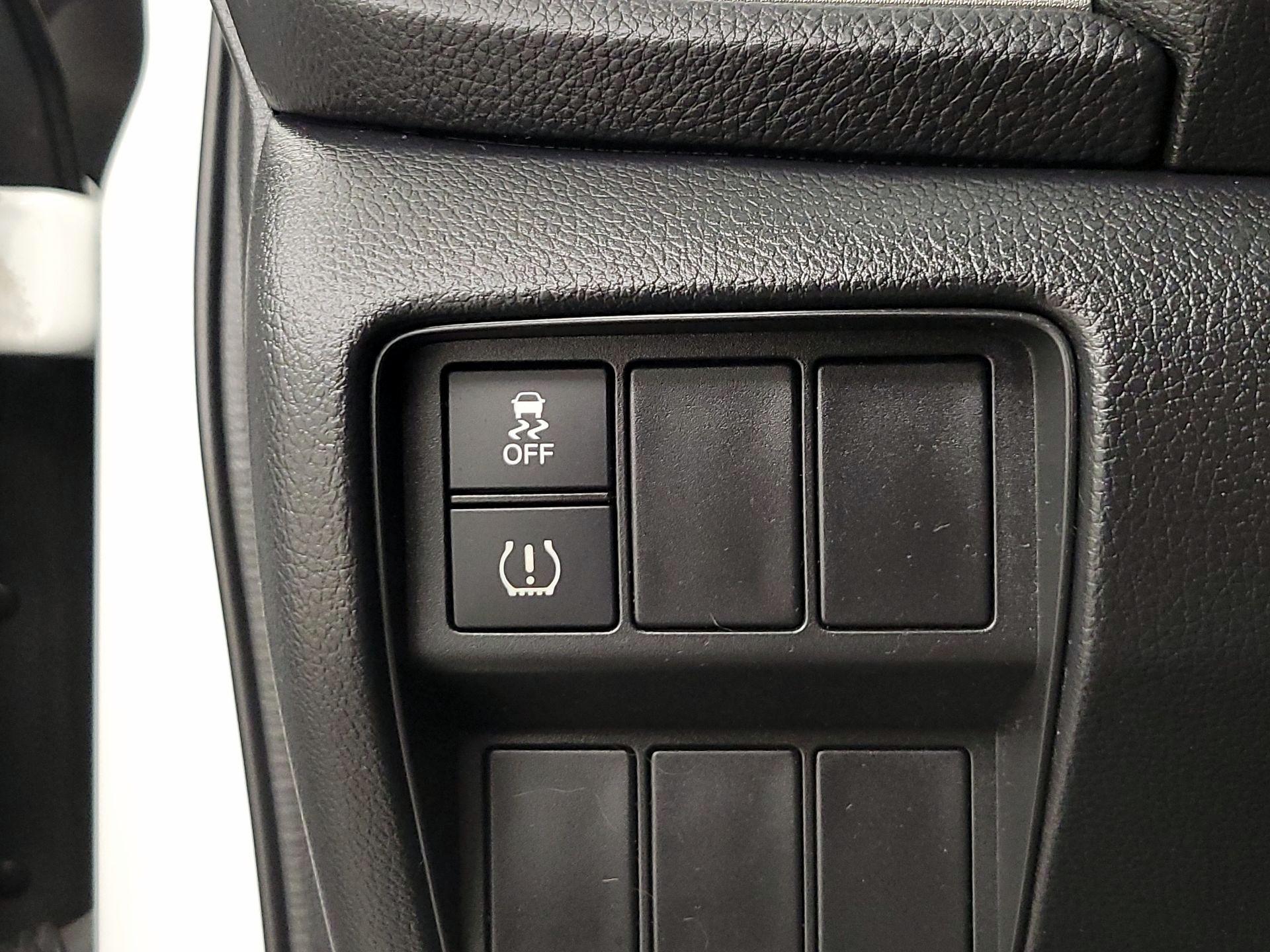 Thumbnail: 2019 Honda CR-V - 13
