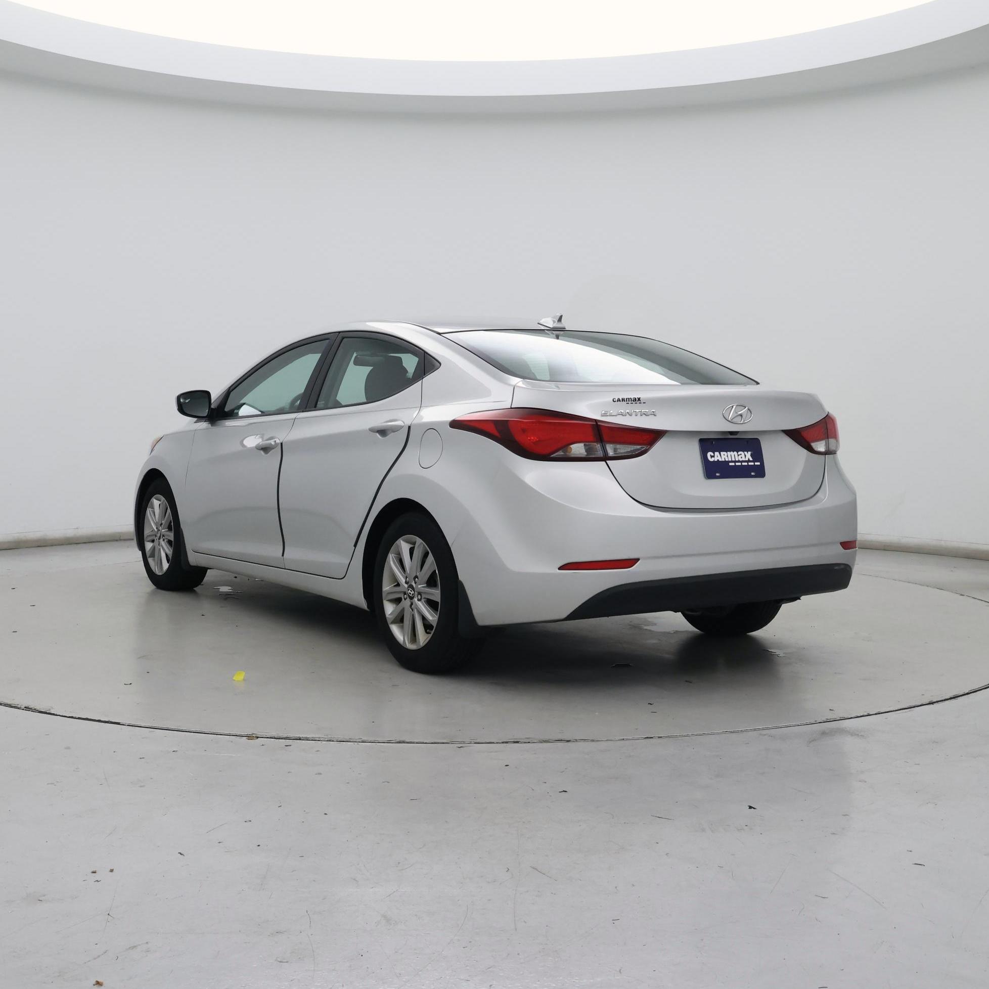 Thumbnail: 2016 Hyundai Elantra - 2