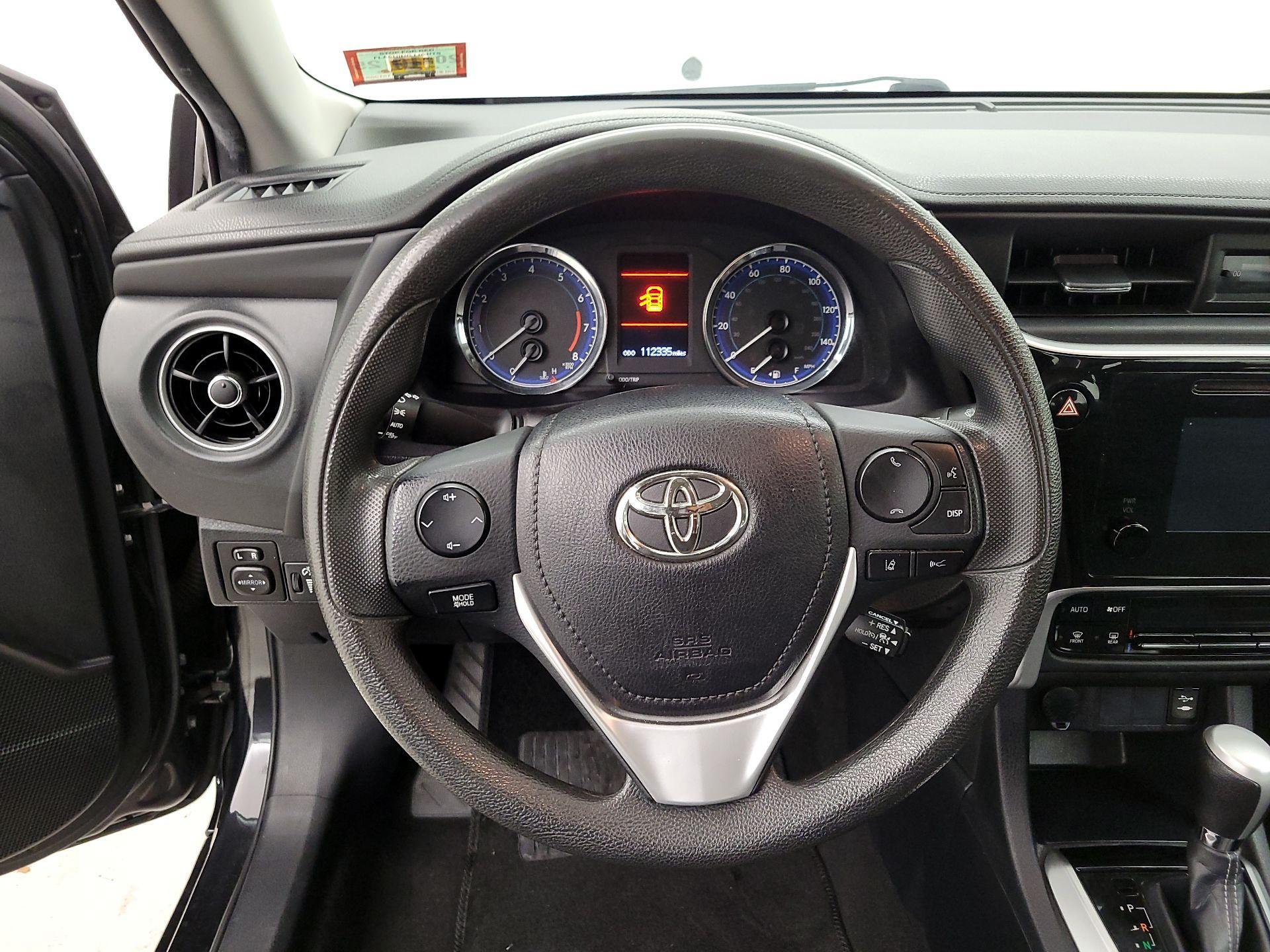 Thumbnail: 2018 Toyota Corolla - 10
