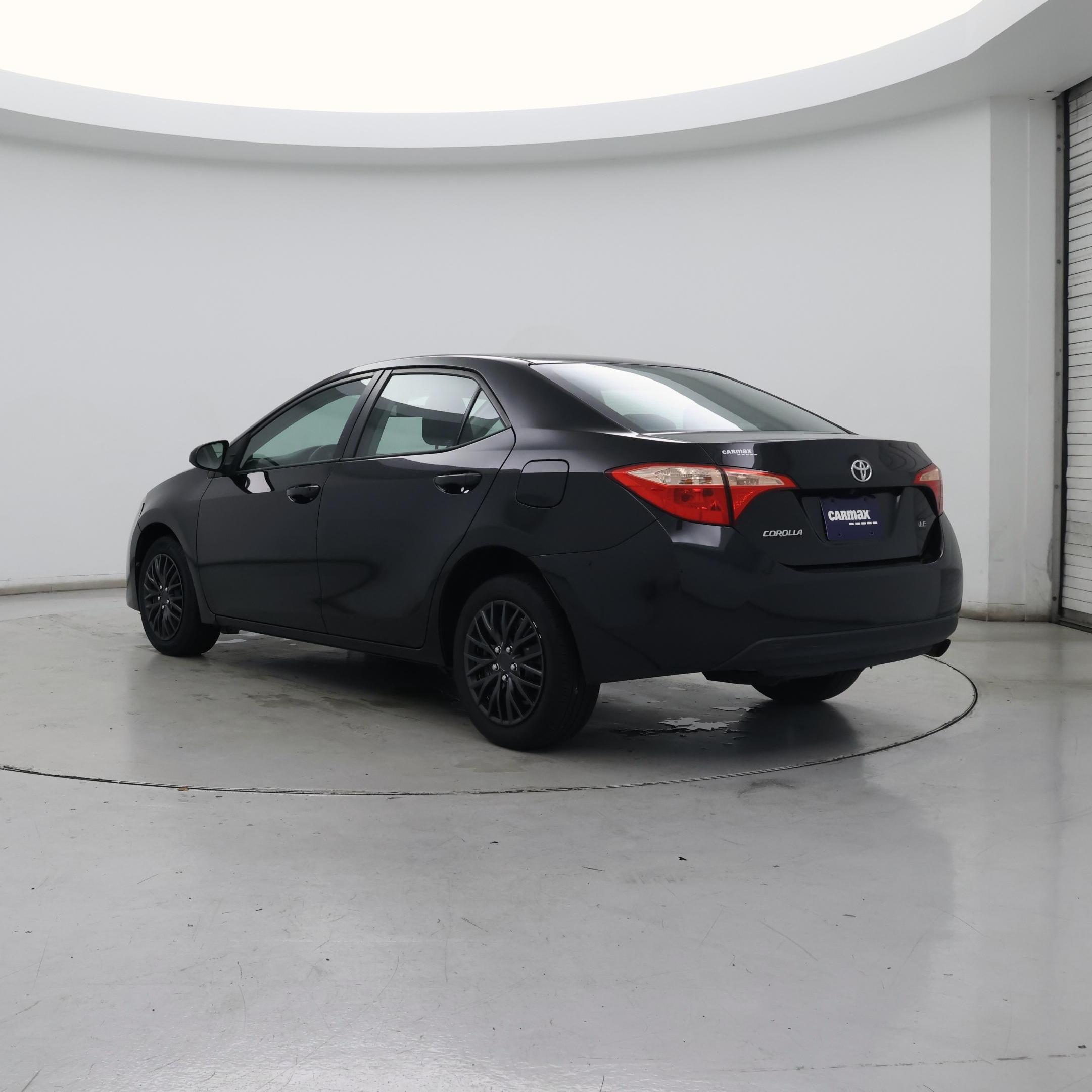 Thumbnail: 2018 Toyota Corolla - 2