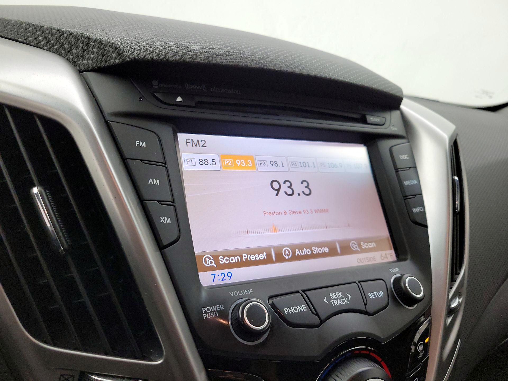 Thumbnail: 2014 Hyundai Veloster - 15