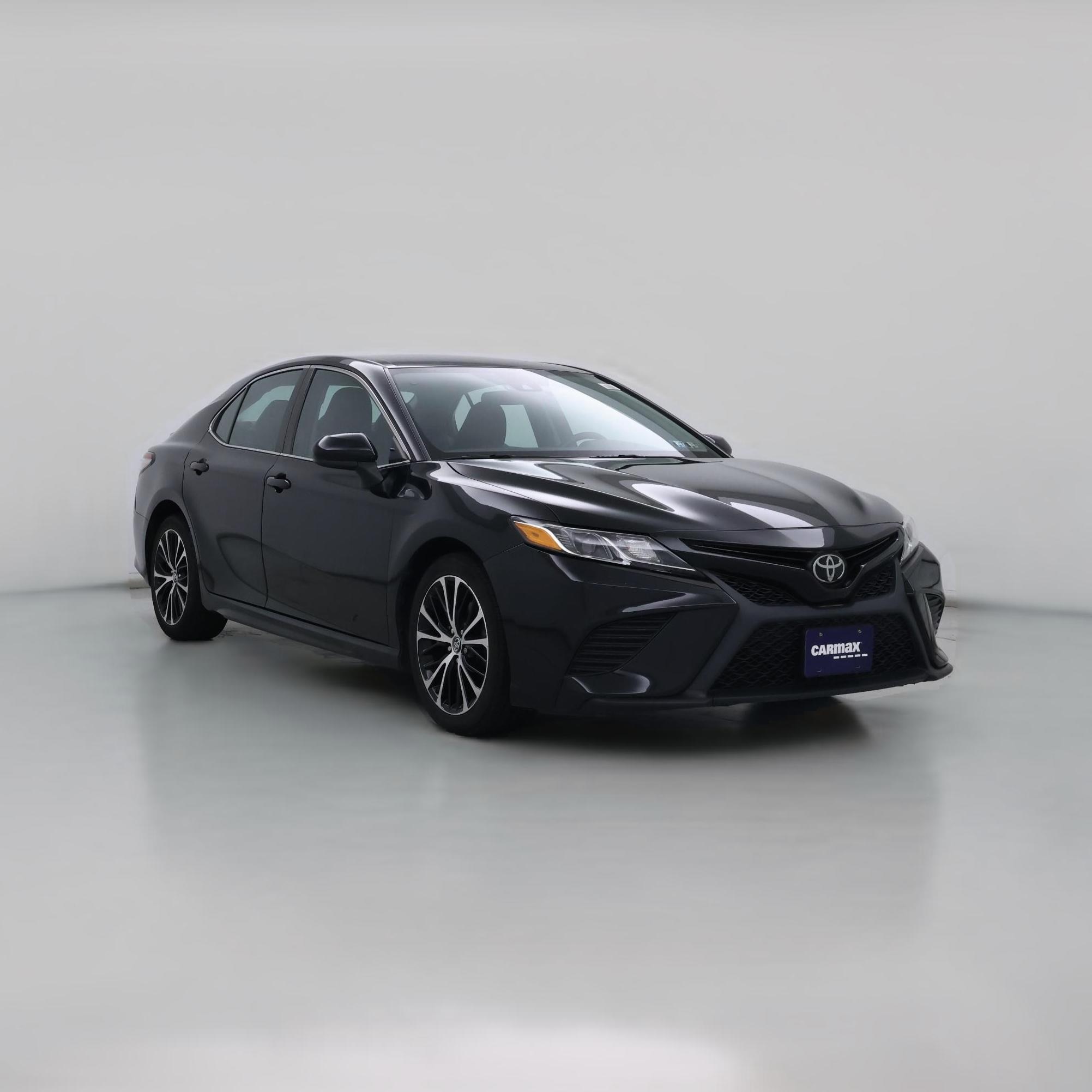 Thumbnail: 2019 Toyota Camry - 1