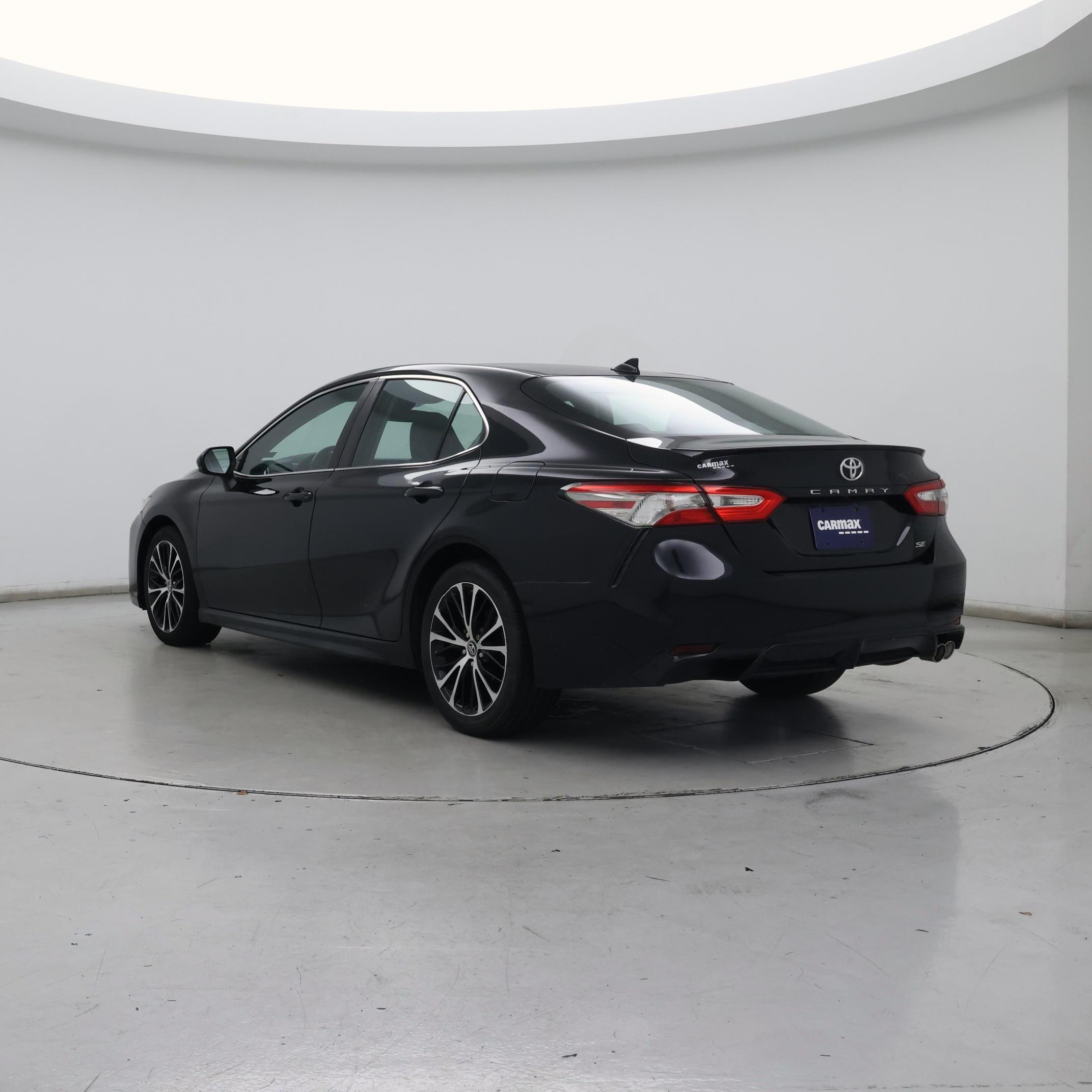 Thumbnail: 2019 Toyota Camry - 2