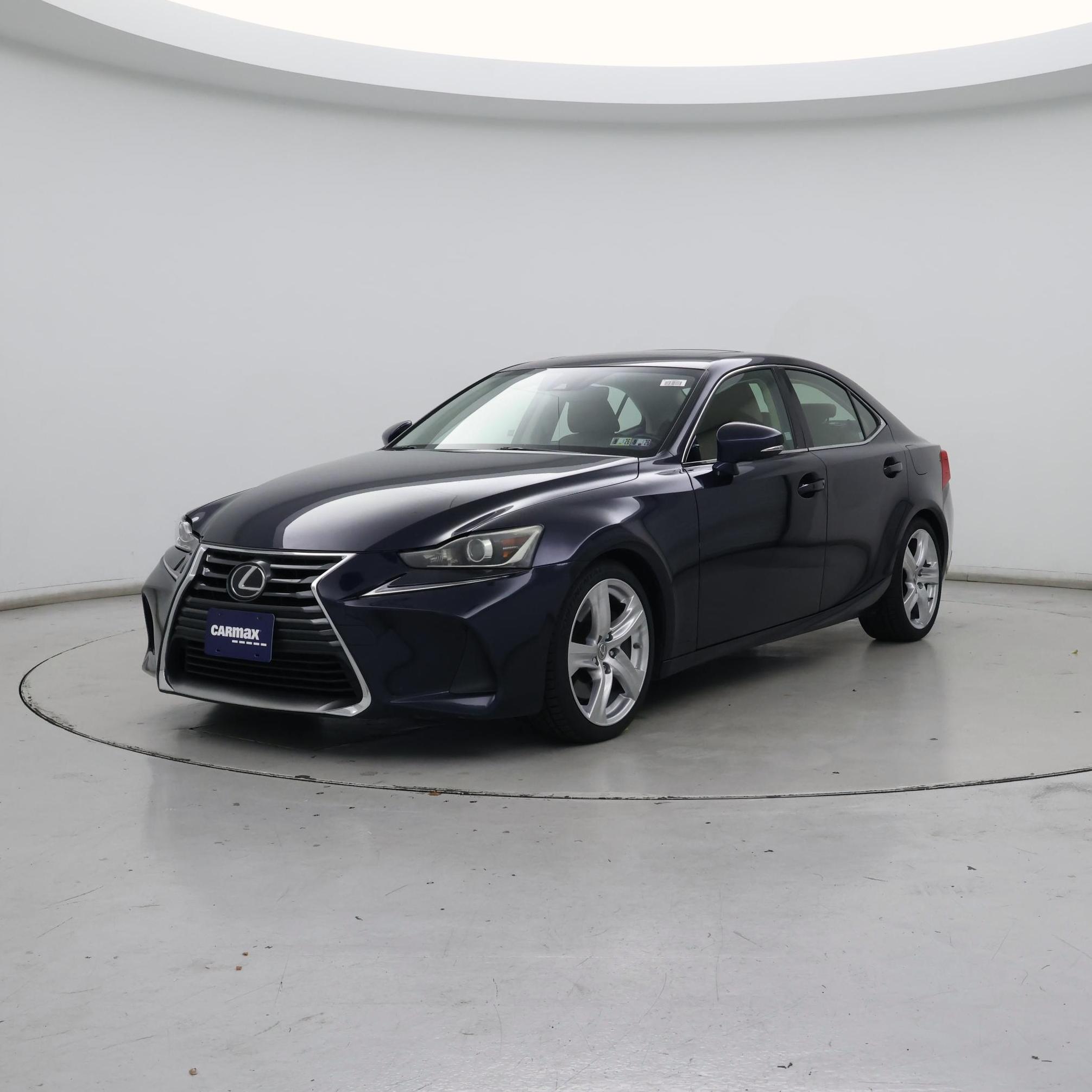 Thumbnail: 2017 Lexus IS - 4