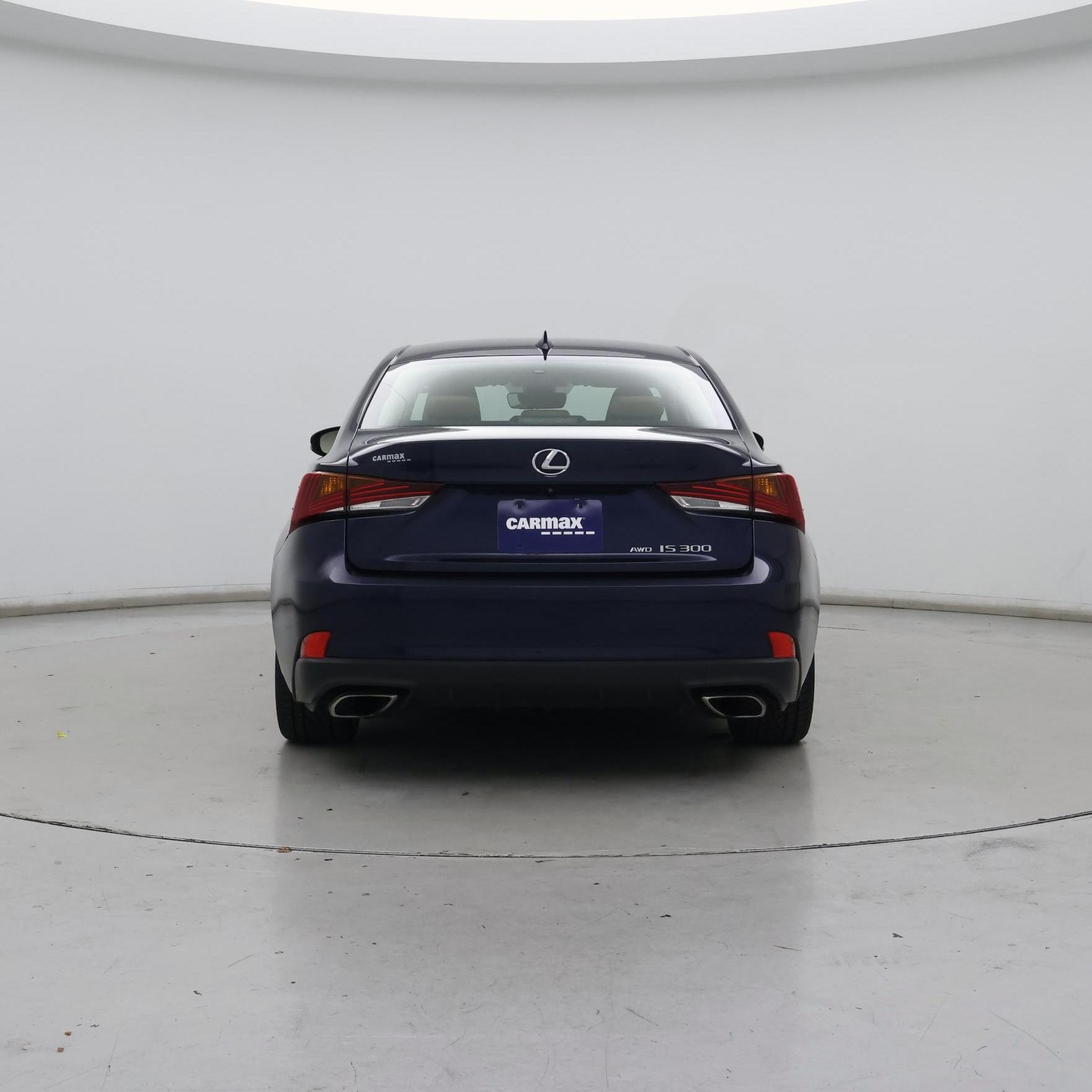 Thumbnail: 2017 Lexus IS - 6