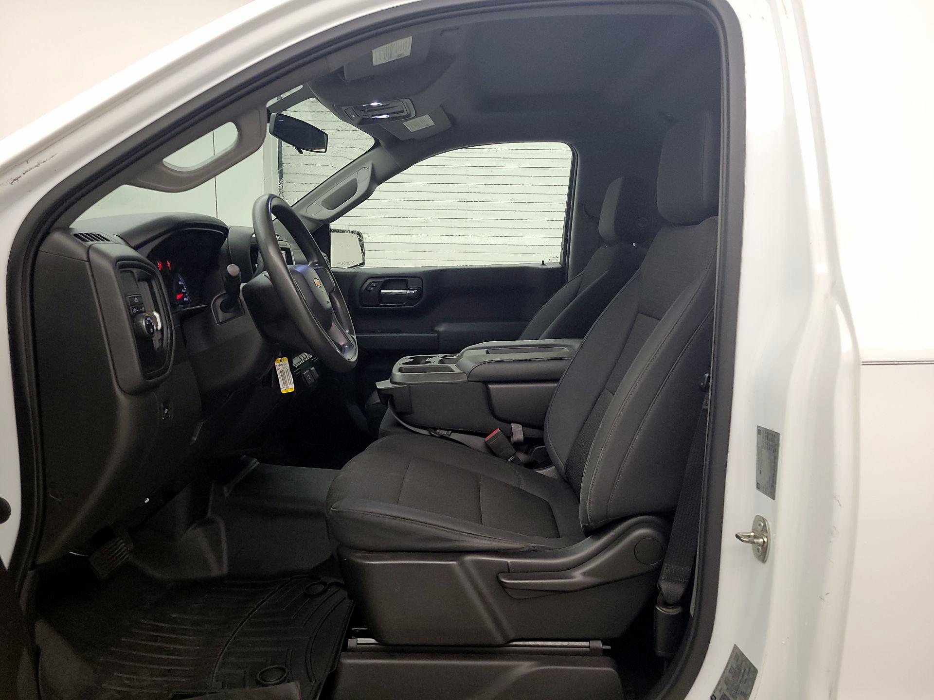 Thumbnail: 2019 Chevrolet Silverado 1500 - 11