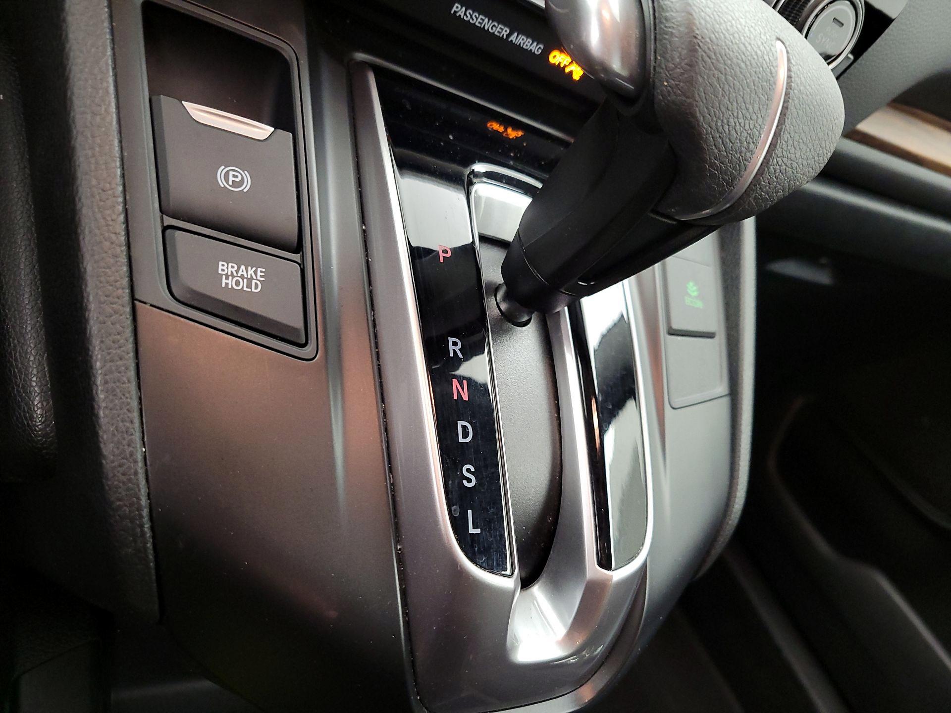 Thumbnail: 2017 Honda CR-V - 17