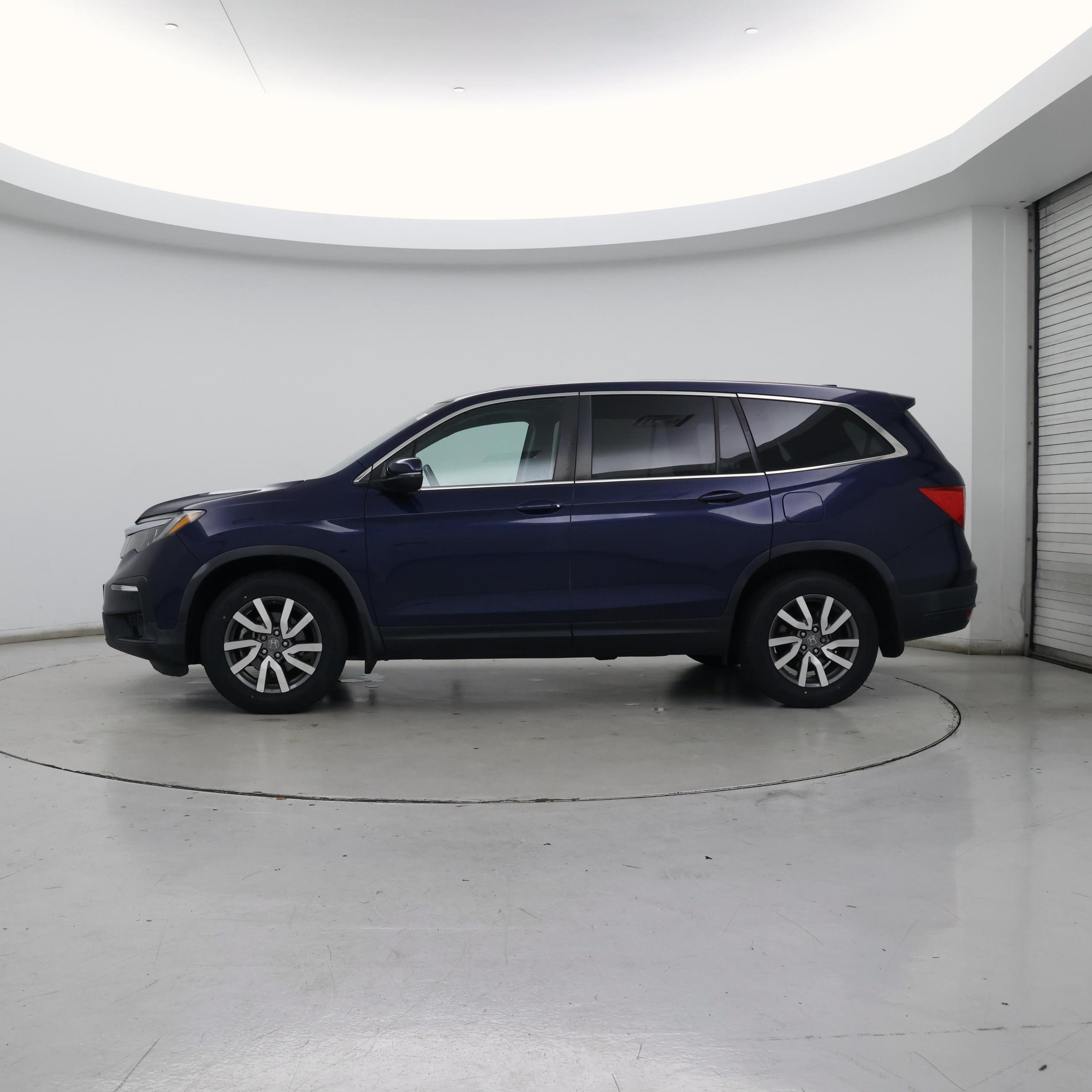 Thumbnail: 2019 Honda Pilot - 3