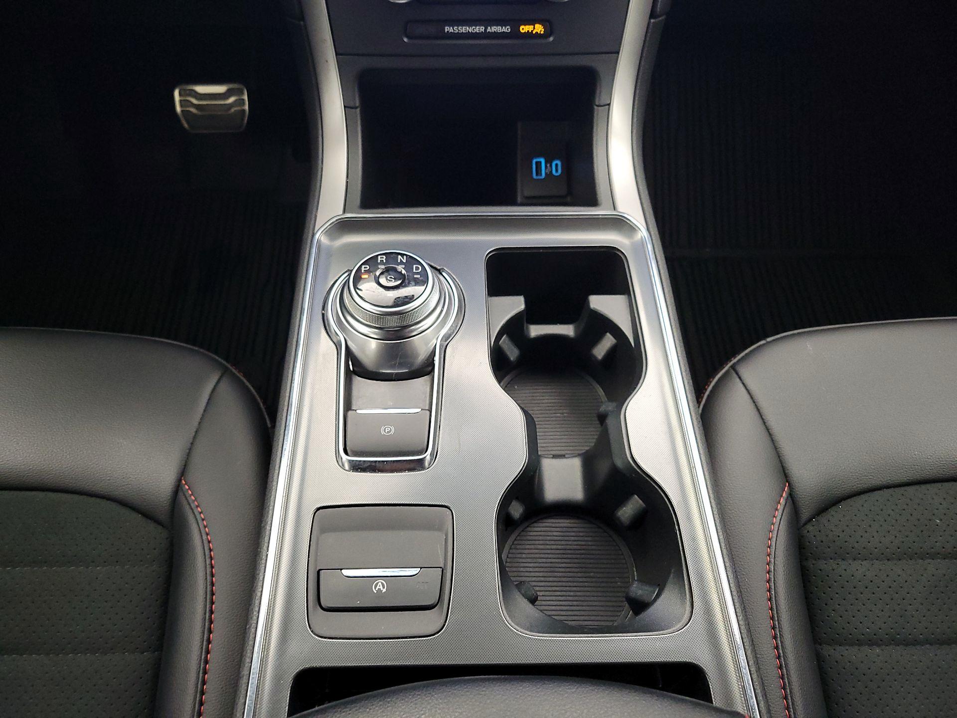 Thumbnail: 2022 Ford Edge - 18