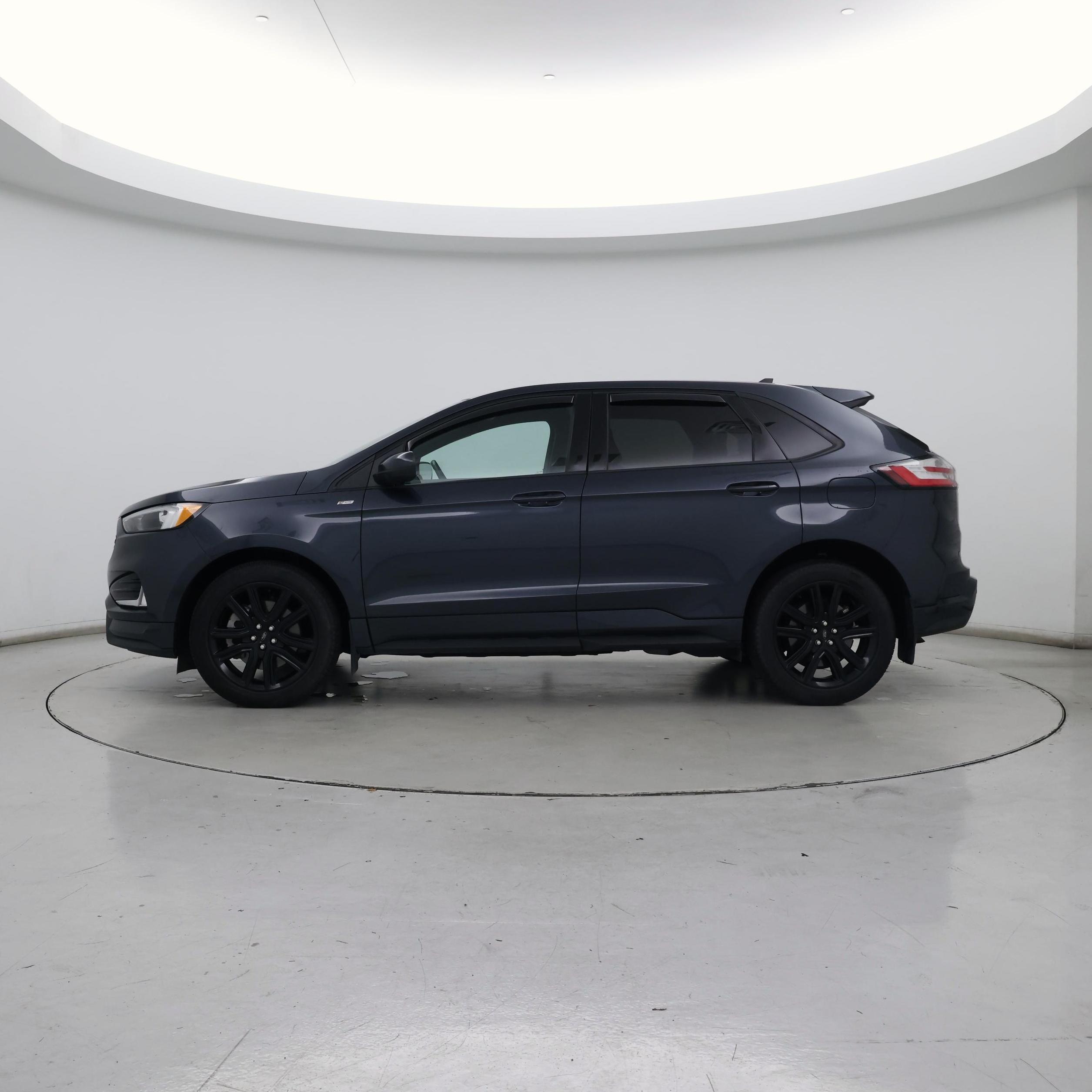 Thumbnail: 2022 Ford Edge - 3