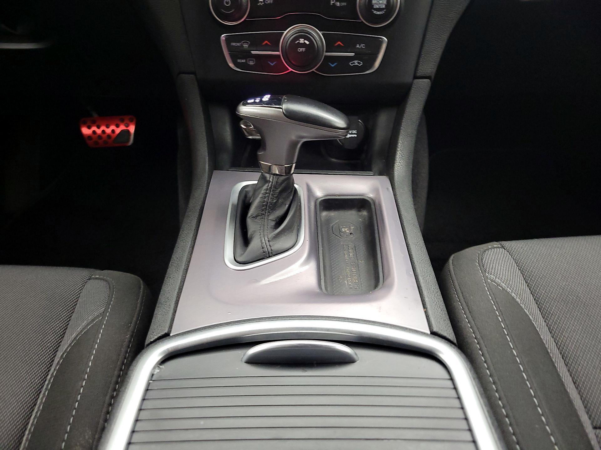 Thumbnail: 2020 Dodge Charger - 17