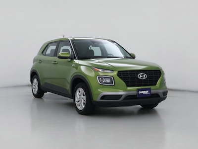 Green 2024 Hyundai Venue SE