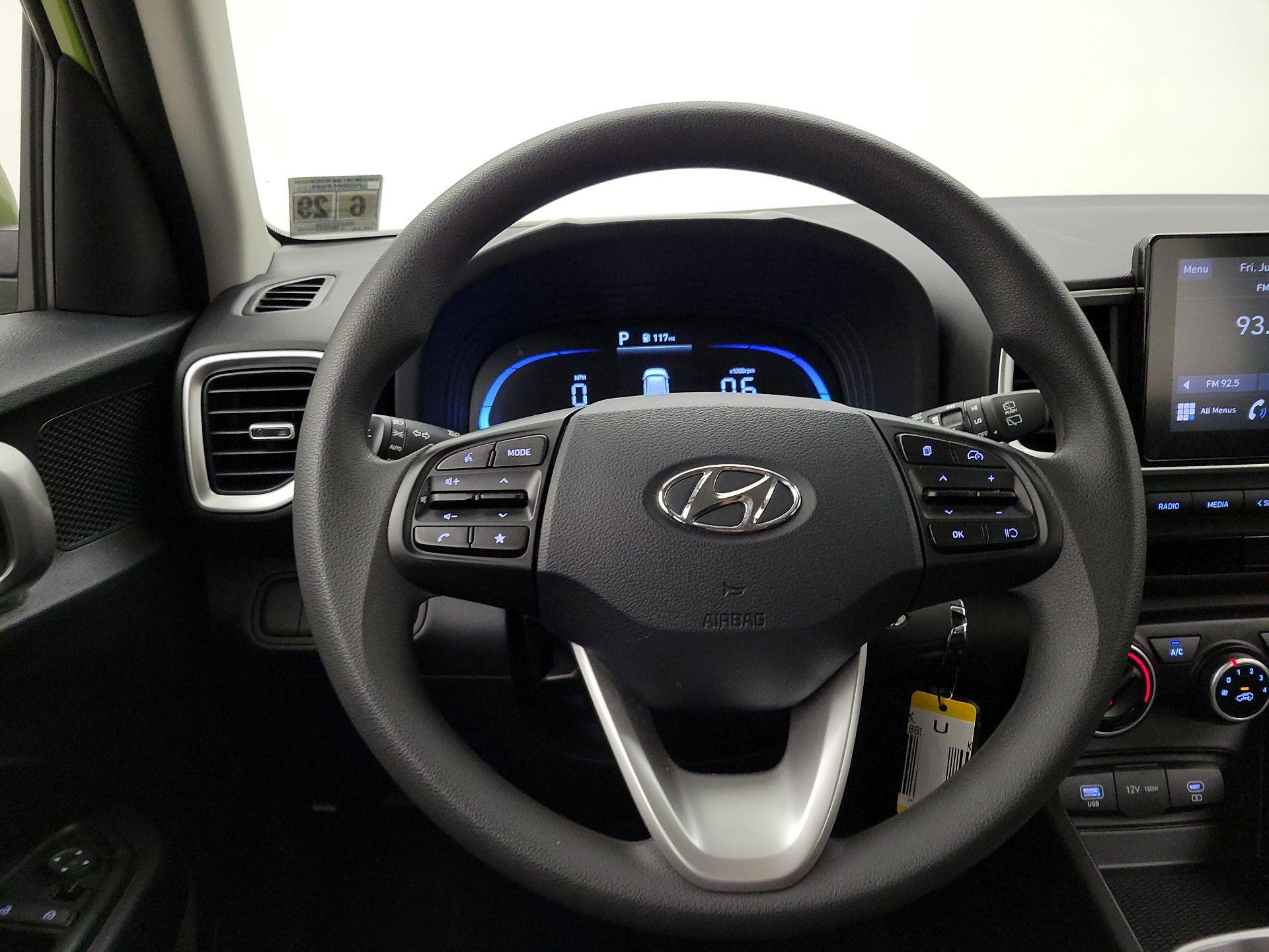 Thumbnail: 2024 Hyundai Venue - 10