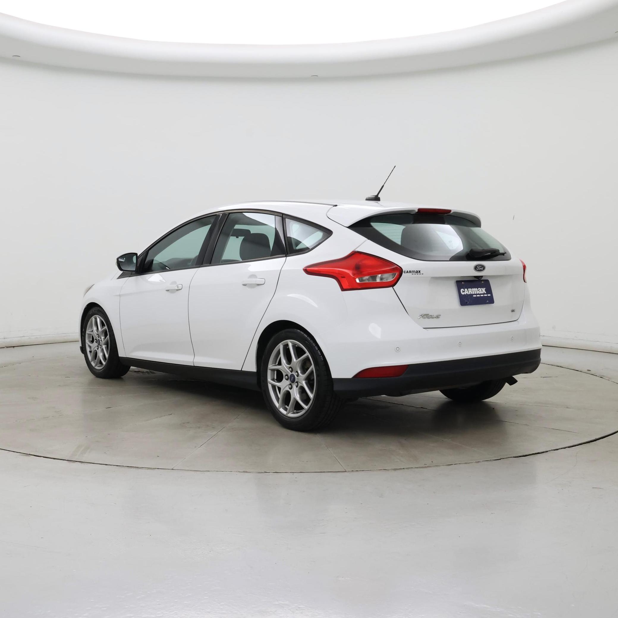 Thumbnail: 2015 Ford Focus - 2