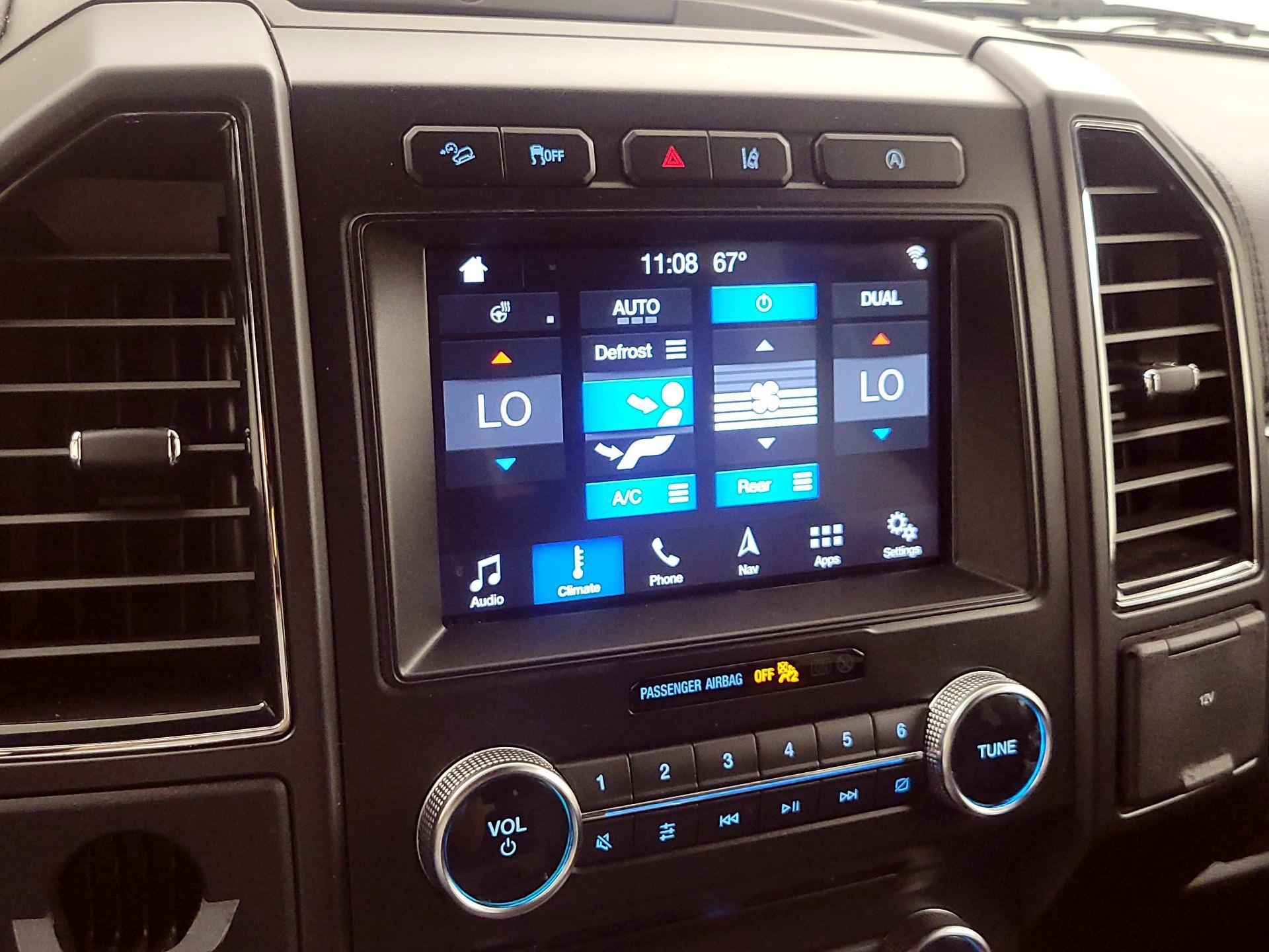 Thumbnail: 2018 Ford Expedition - 17