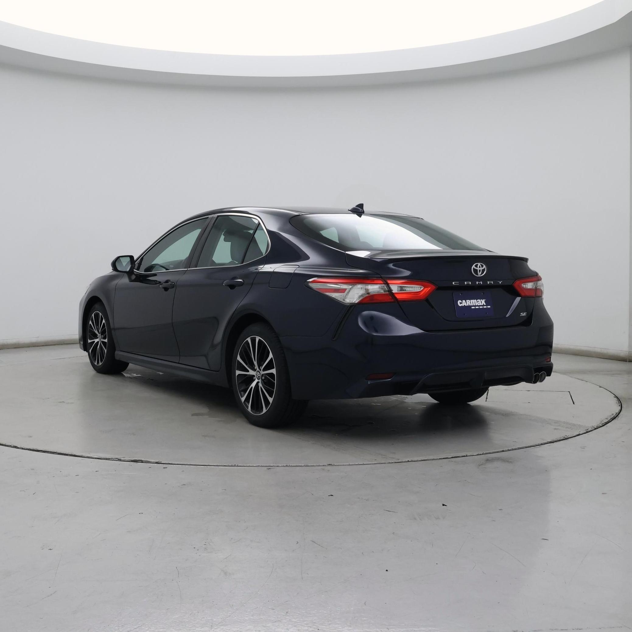 Thumbnail: 2019 Toyota Camry - 2