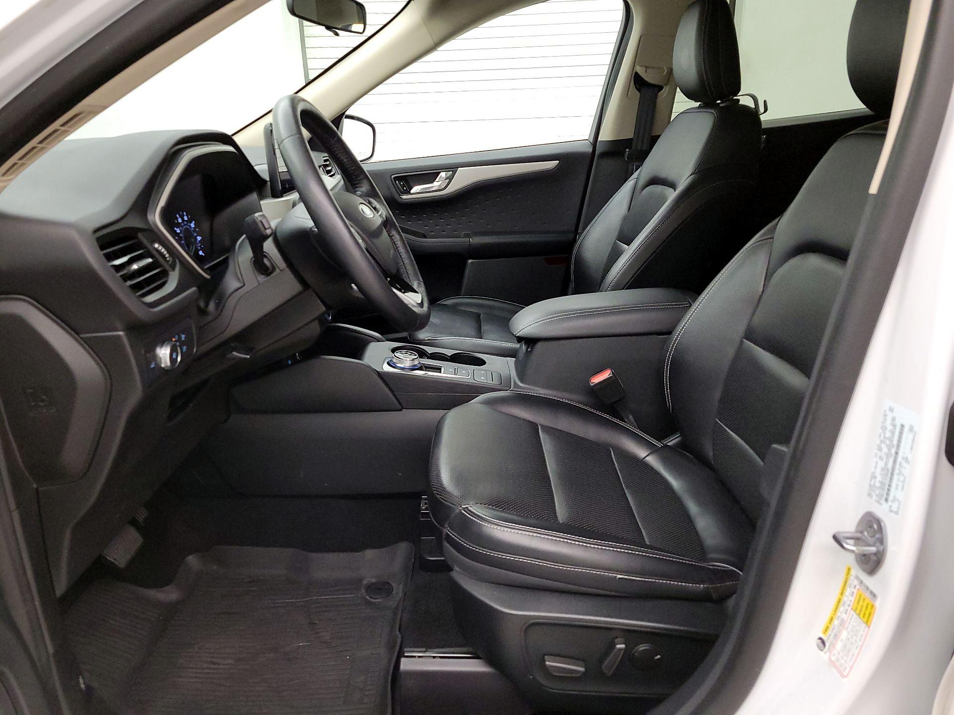 Thumbnail: 2020 Ford Escape - 11