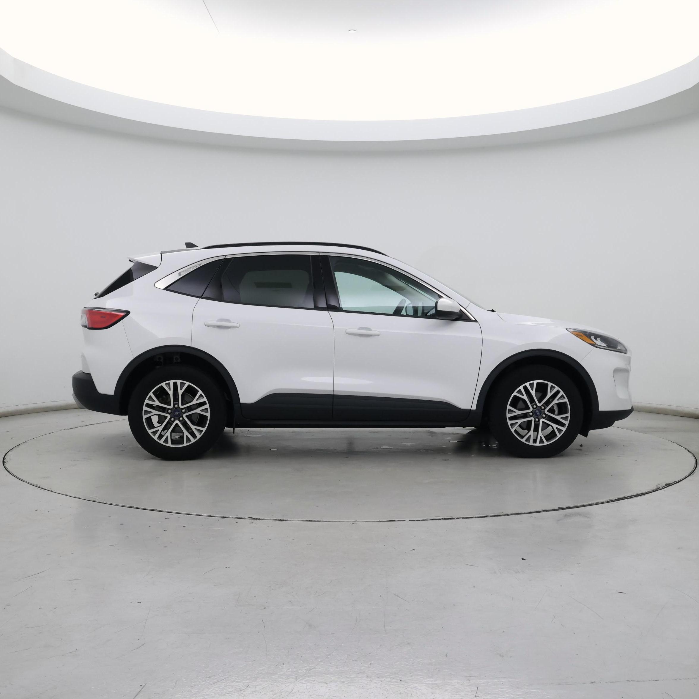 Thumbnail: 2020 Ford Escape - 7