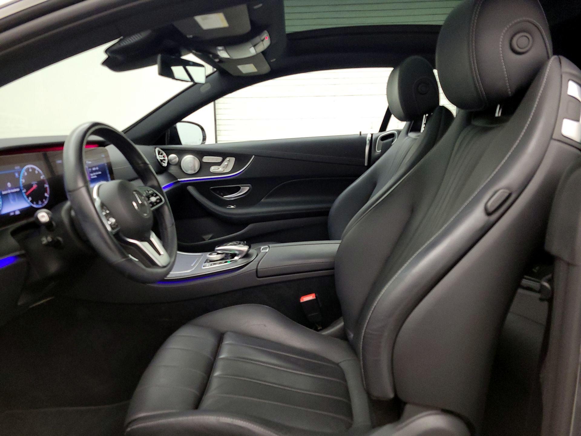 Thumbnail: 2020 Mercedes-Benz E-Class - 11