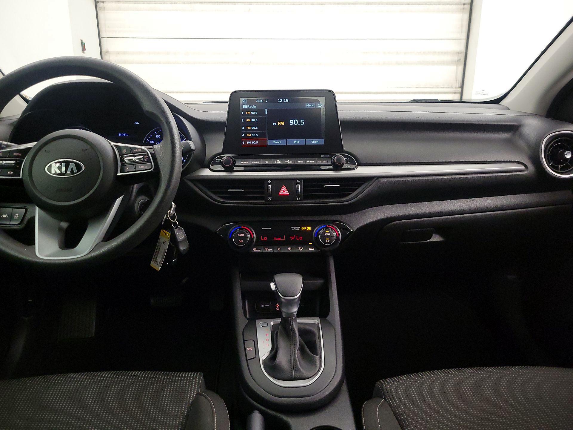 Thumbnail: 2019 Kia Forte - 9