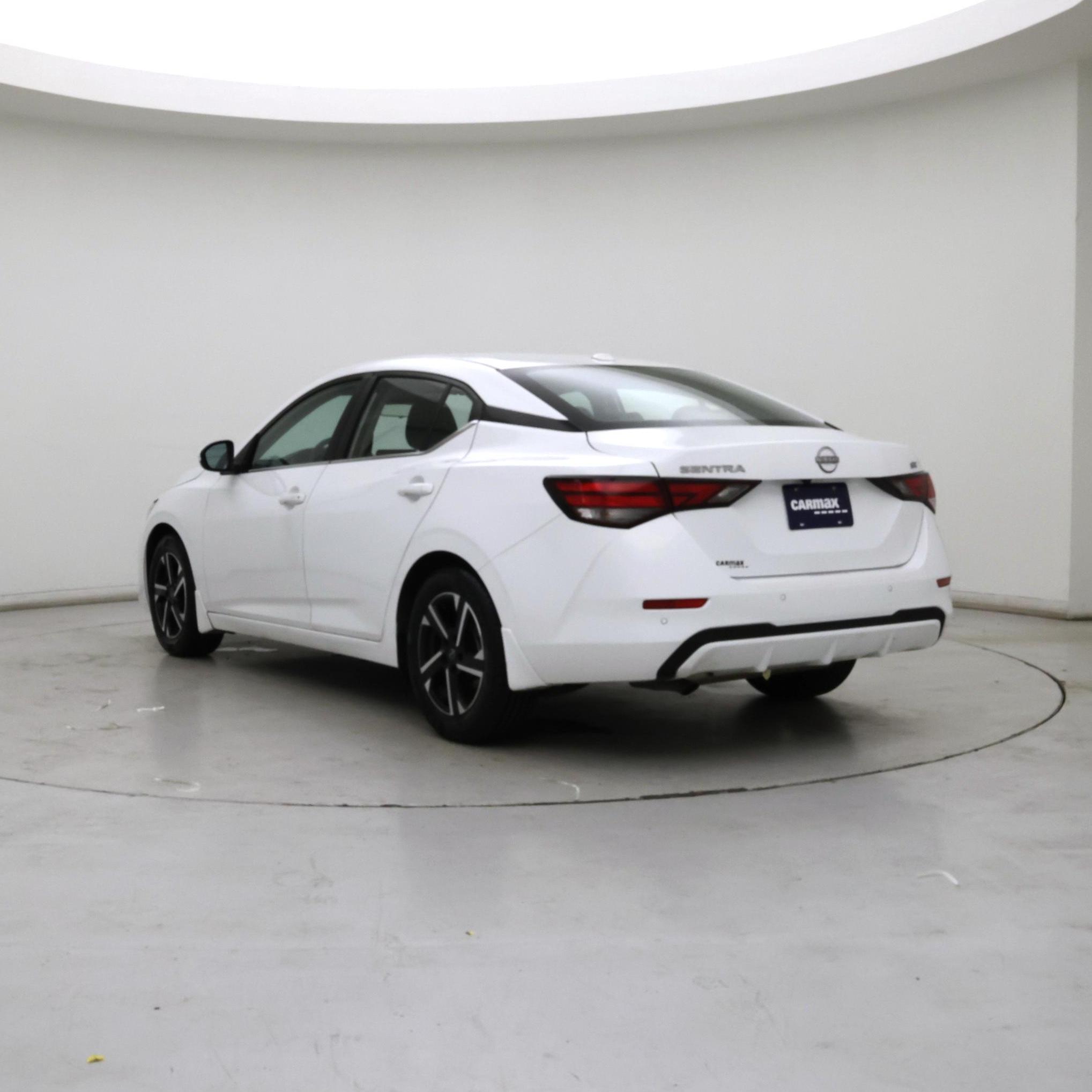 Thumbnail: 2024 Nissan Sentra - 2