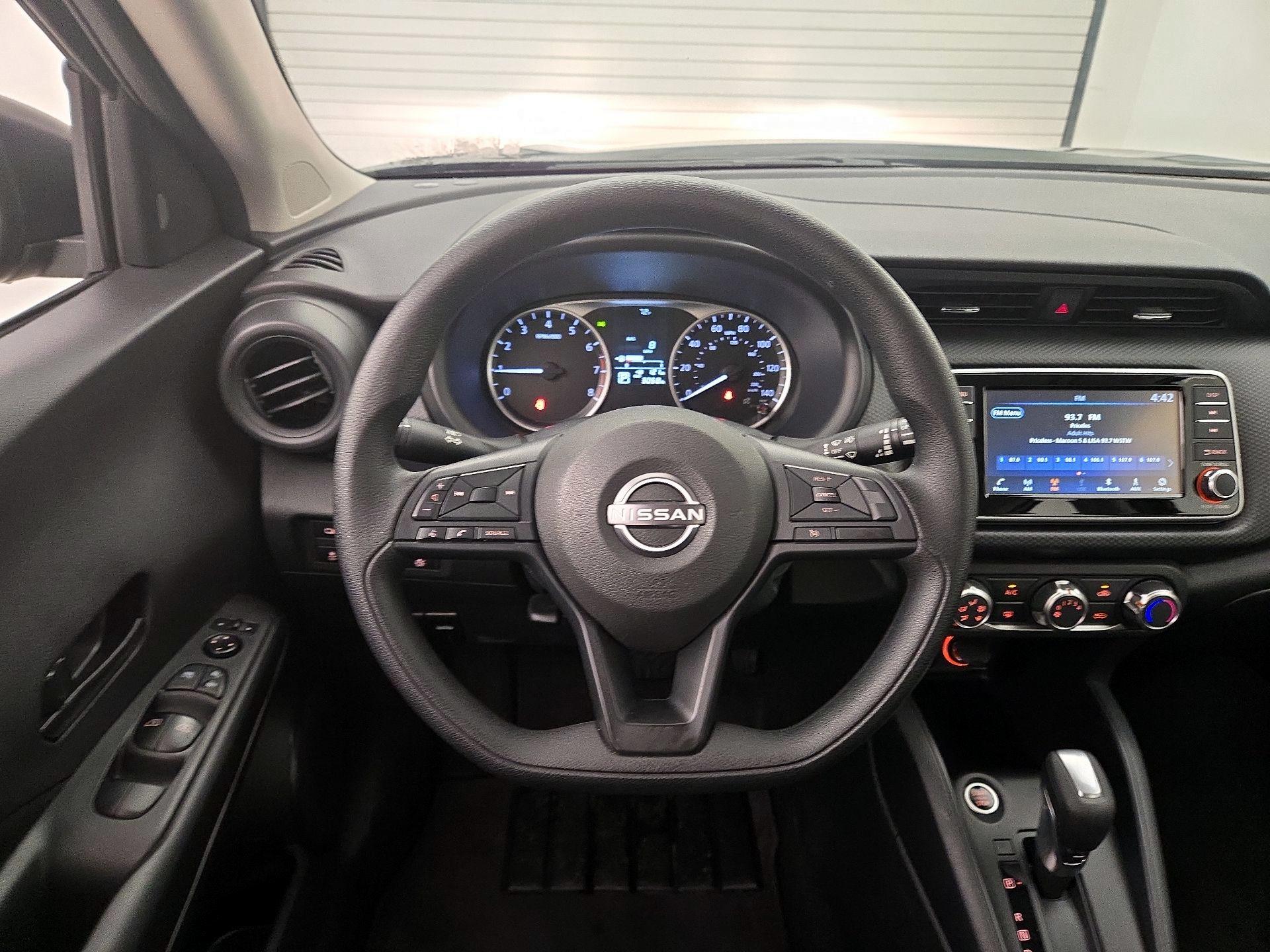 Thumbnail: 2024 Nissan Kicks - 10