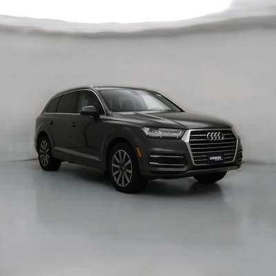 Gray 2019 Audi Q7 SE Premium Plus