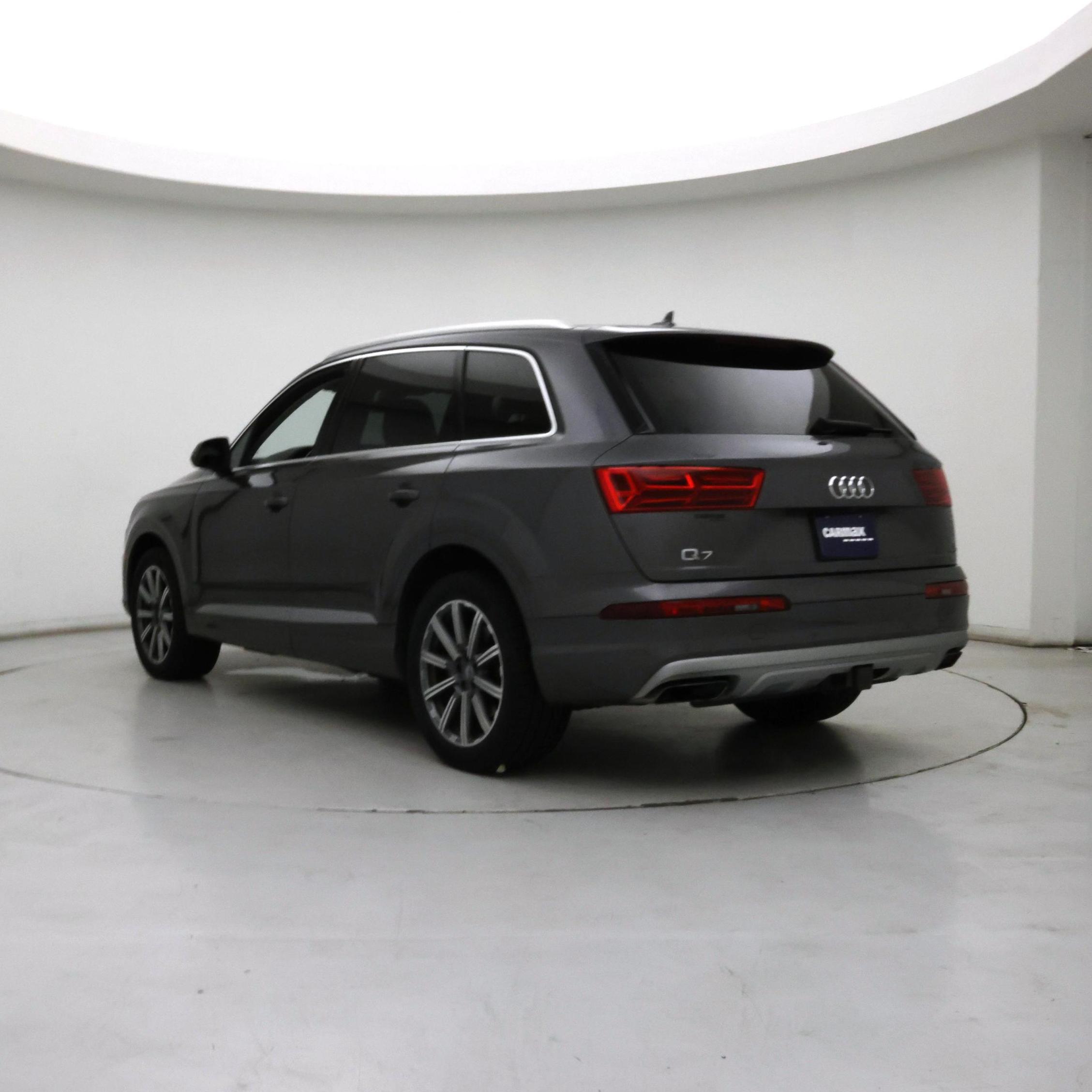 Thumbnail: 2019 Audi Q7 - 2