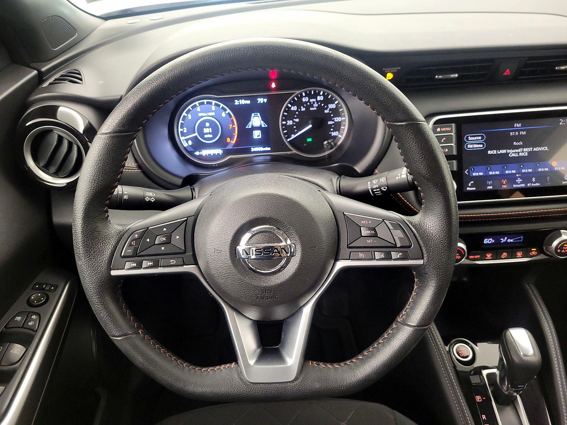 Thumbnail: 2020 Nissan Kicks - 10