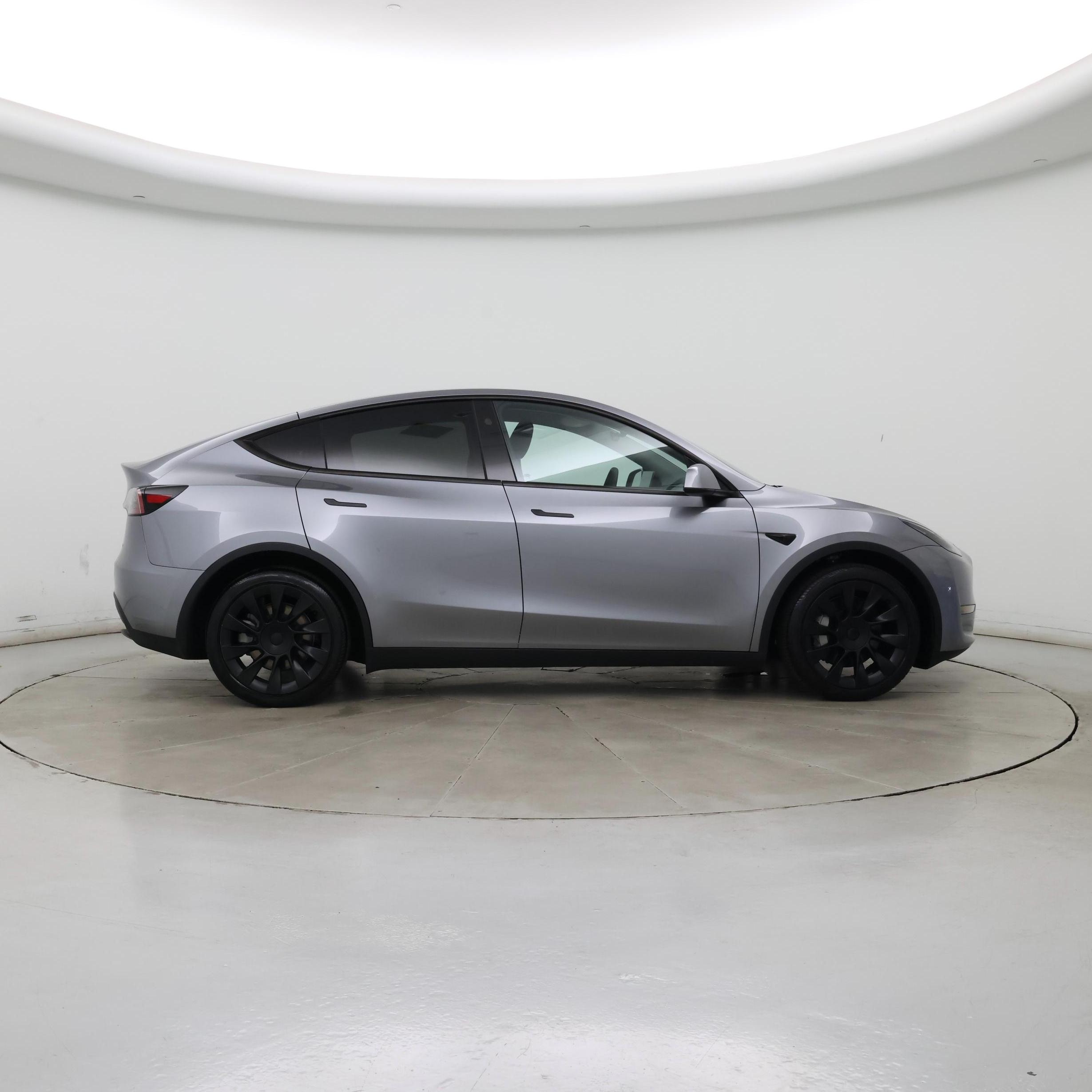 Thumbnail: 2024 Tesla Model Y - 7