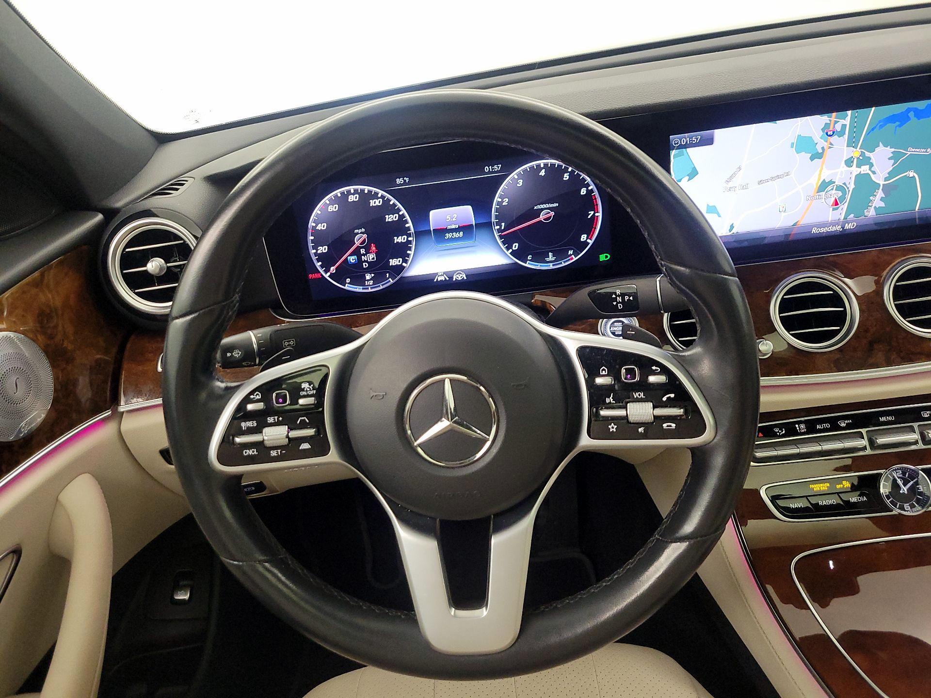 Thumbnail: 2020 Mercedes-Benz E-Class - 10