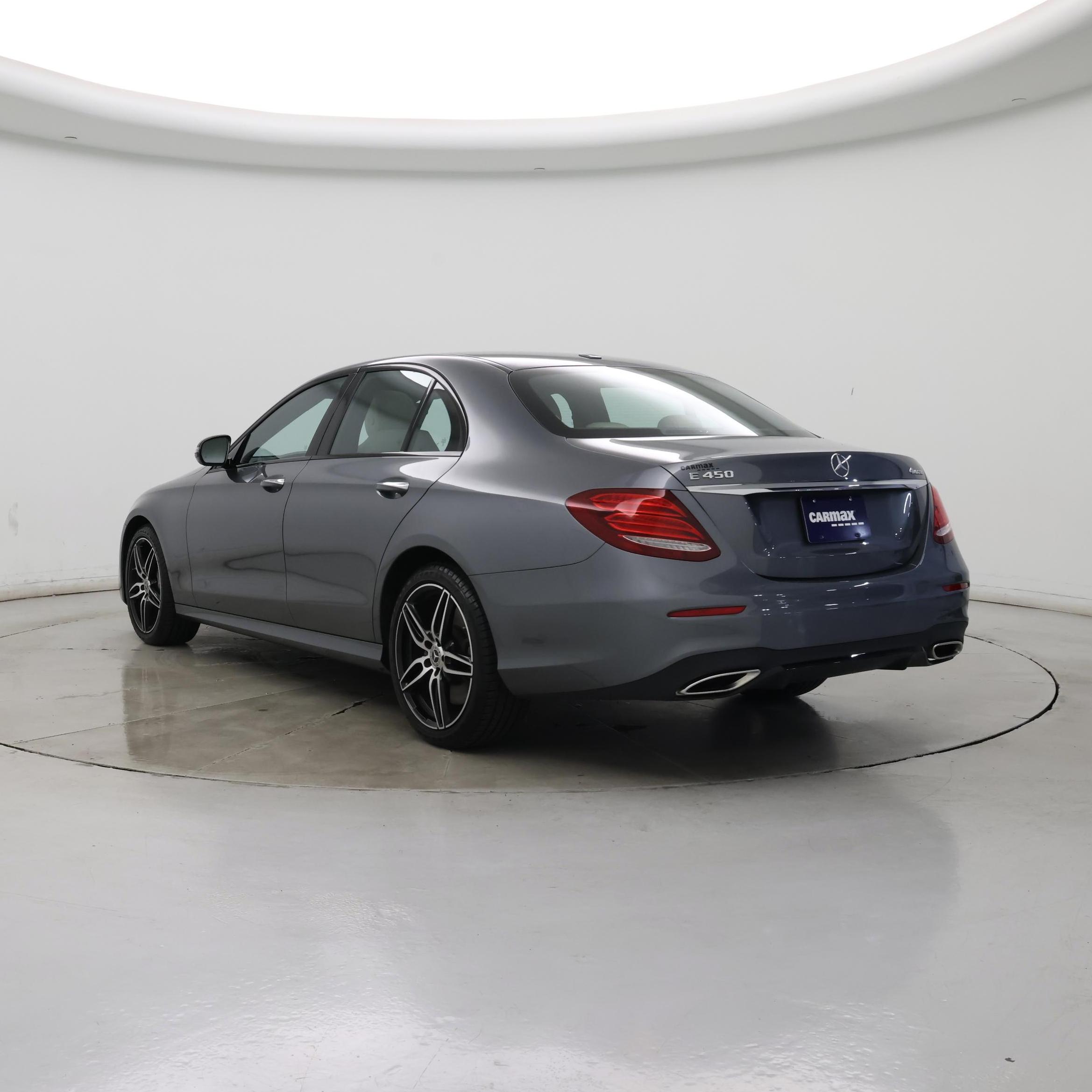 Thumbnail: 2020 Mercedes-Benz E-Class - 2