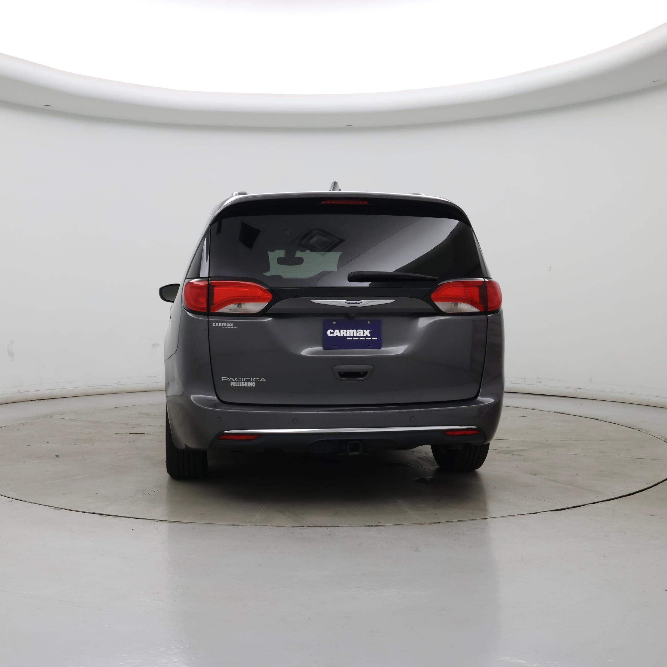 Thumbnail: 2019 Chrysler Pacifica - 6