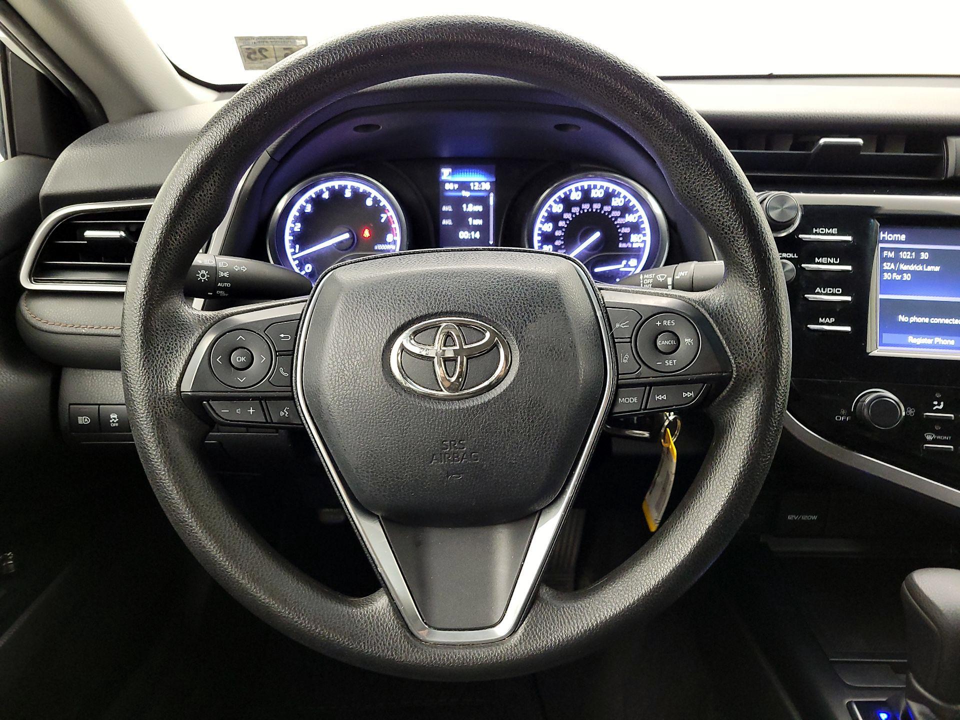 Thumbnail: 2019 Toyota Camry - 10