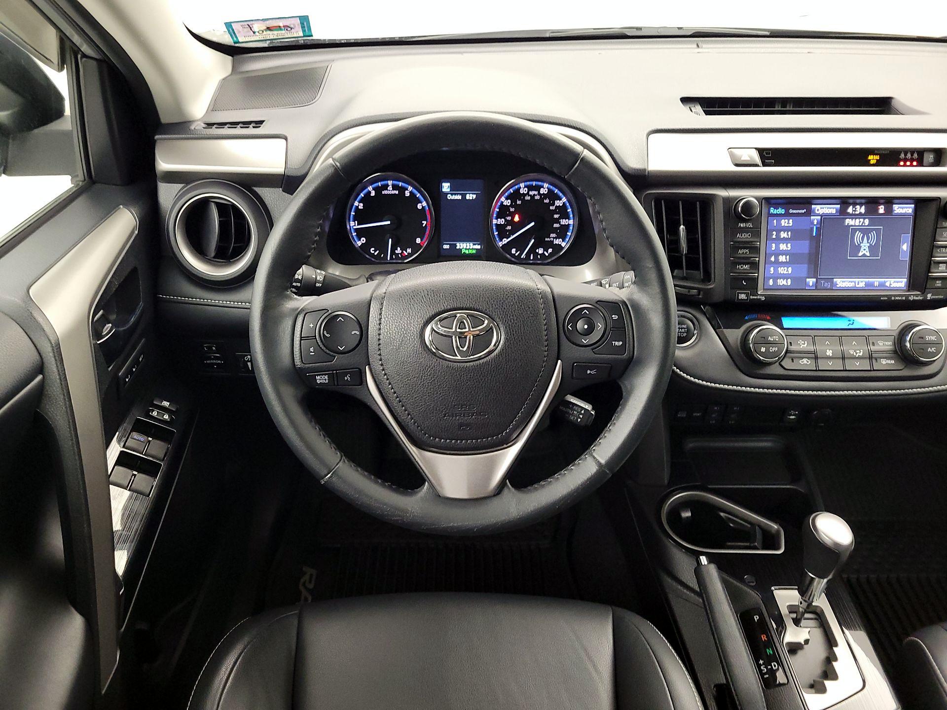 Thumbnail: 2017 Toyota RAV4 - 10