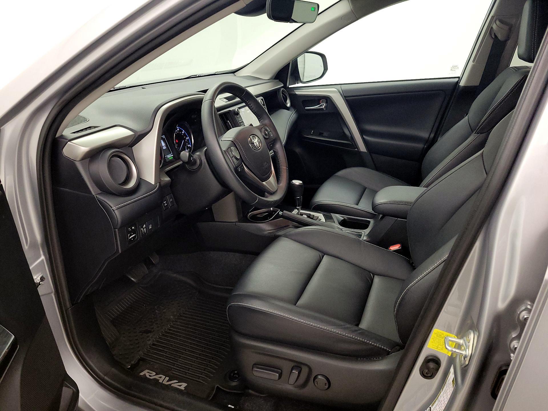 Thumbnail: 2017 Toyota RAV4 - 11