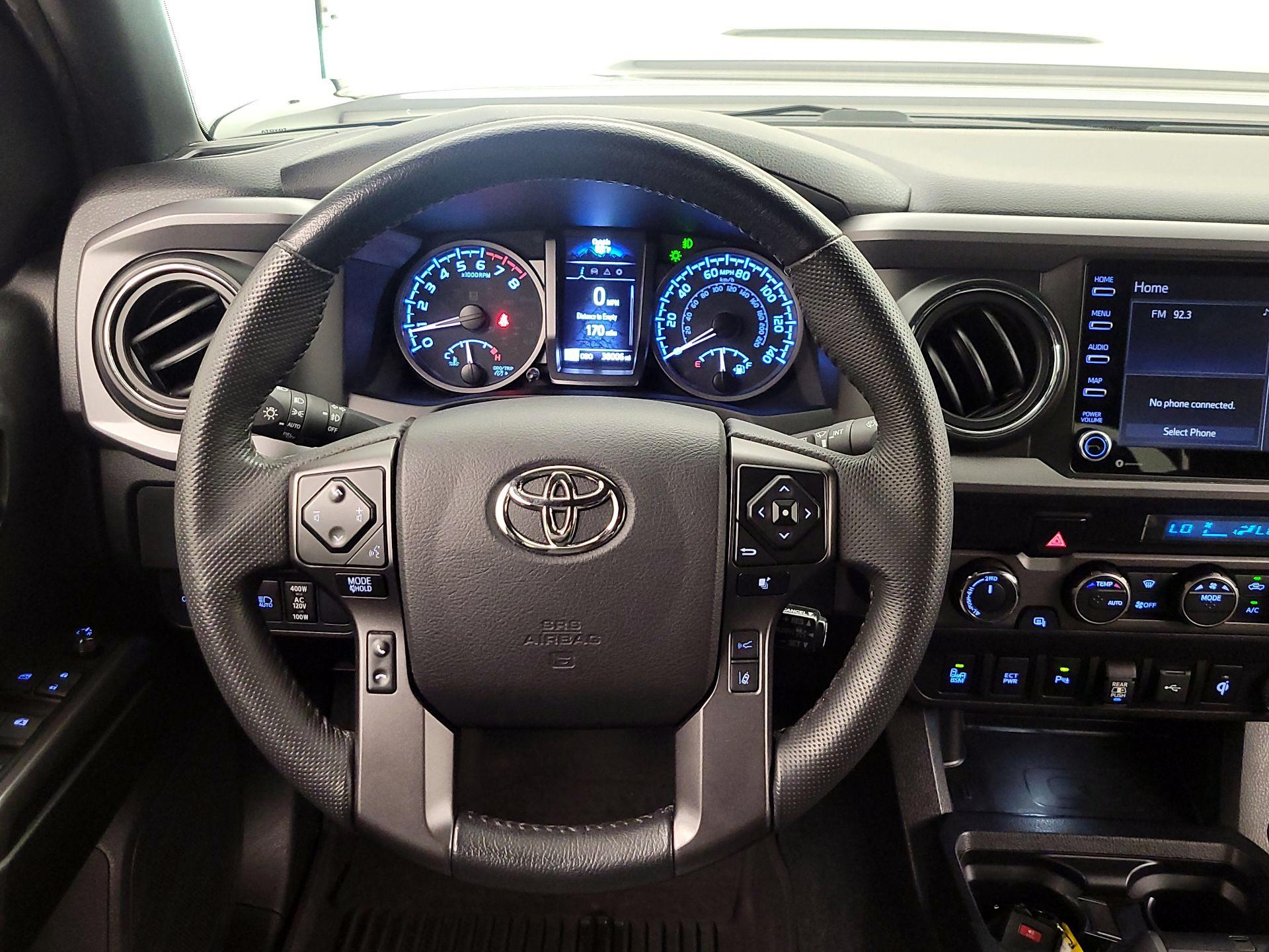 Thumbnail: 2022 Toyota Tacoma - 10