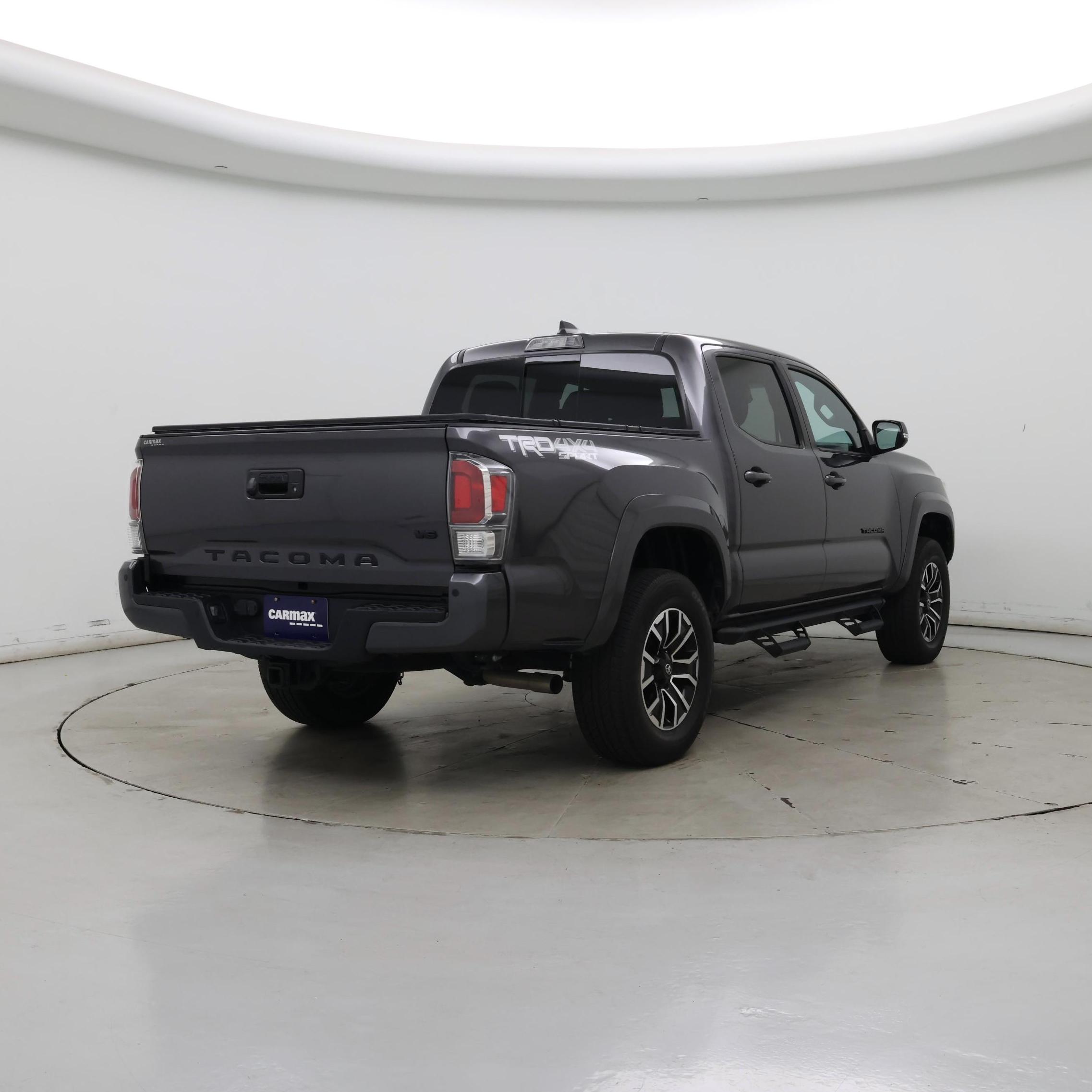Thumbnail: 2022 Toyota Tacoma - 8