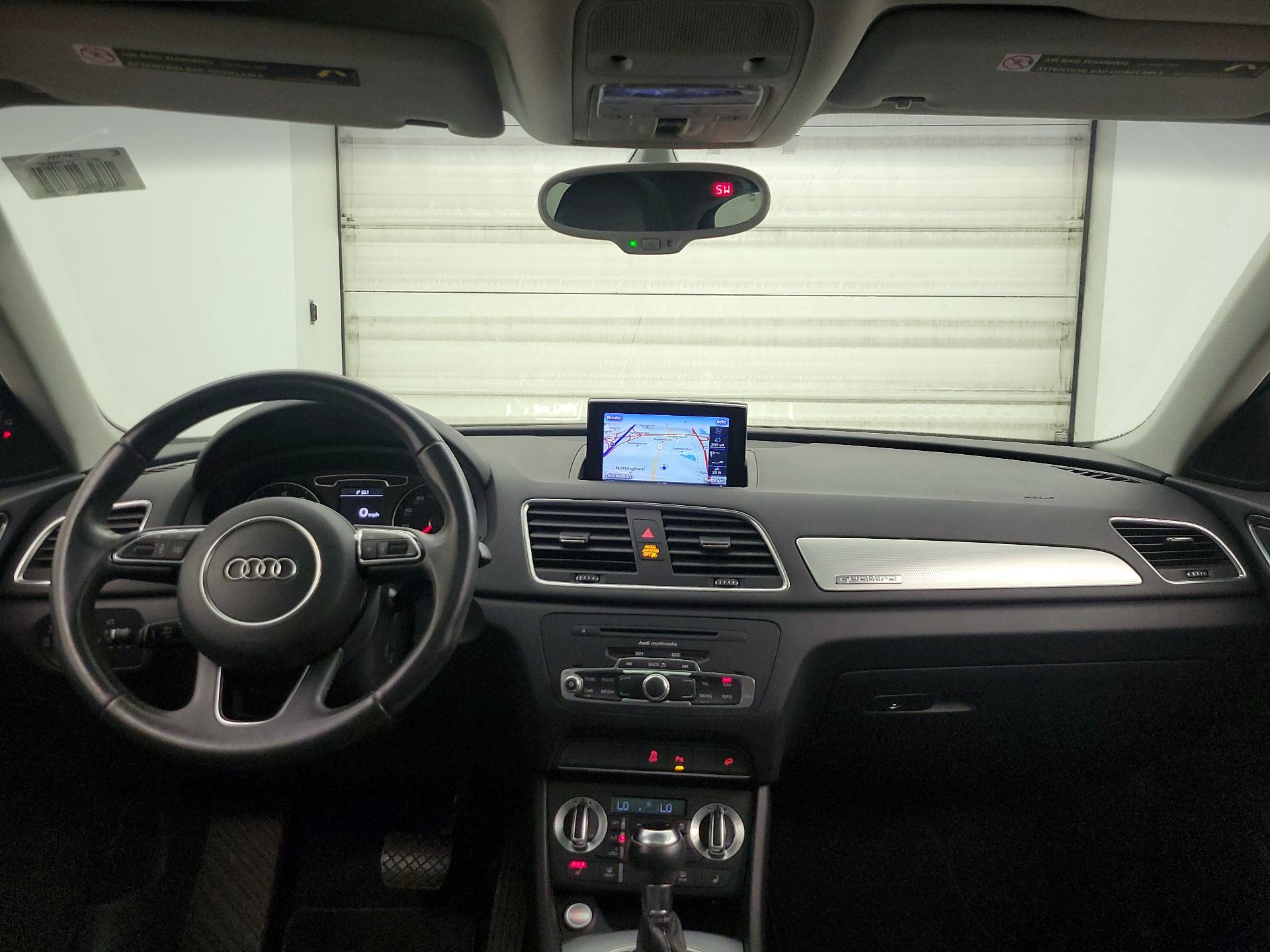 Thumbnail: 2015 Audi Q3 - 9