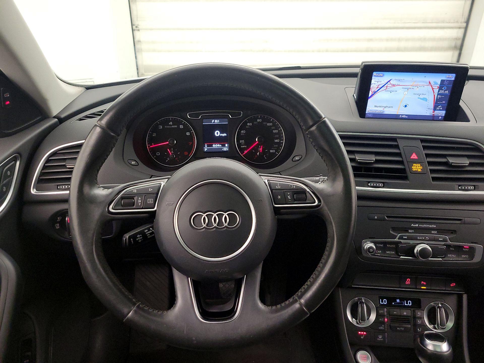 Thumbnail: 2015 Audi Q3 - 10