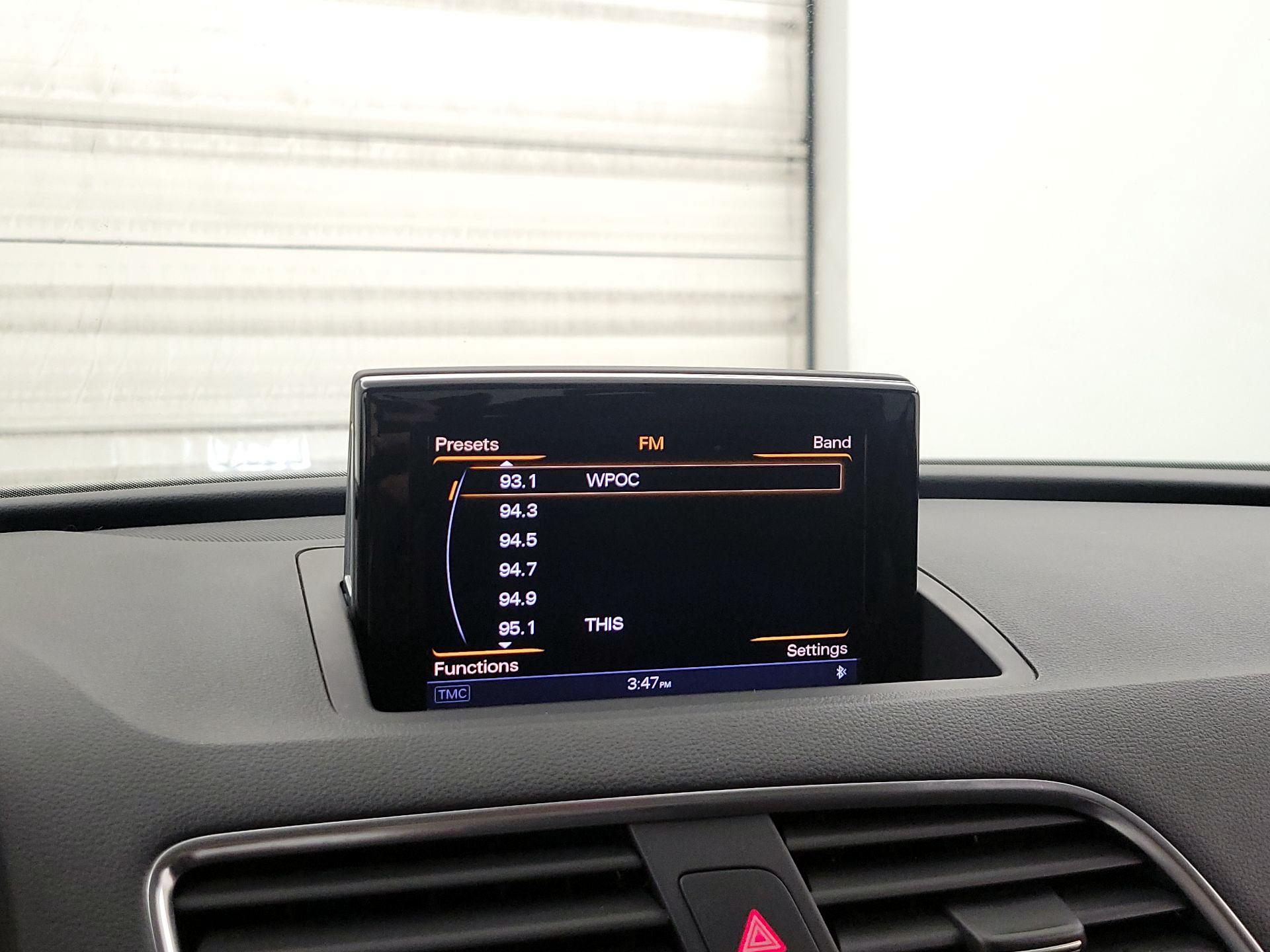 Thumbnail: 2015 Audi Q3 - 16