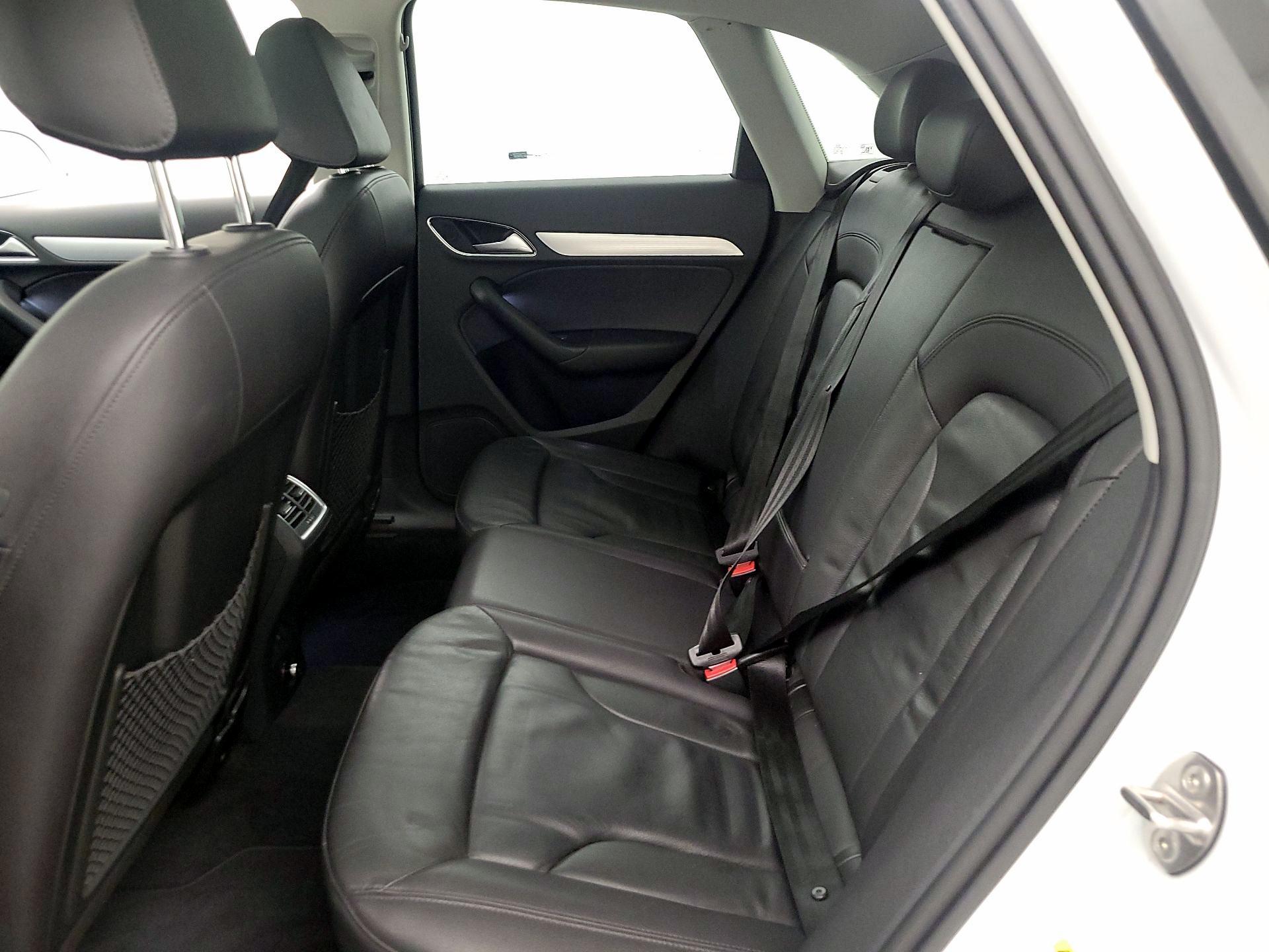 Thumbnail: 2015 Audi Q3 - 20